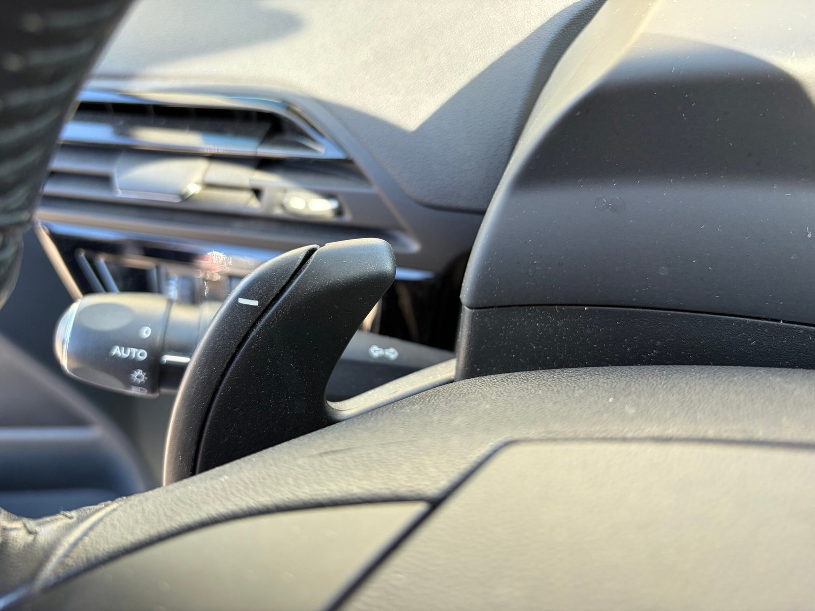 Citroën c4 Picasso 1,2 THP boîte automatique finition feel suivi constructeur 130ch