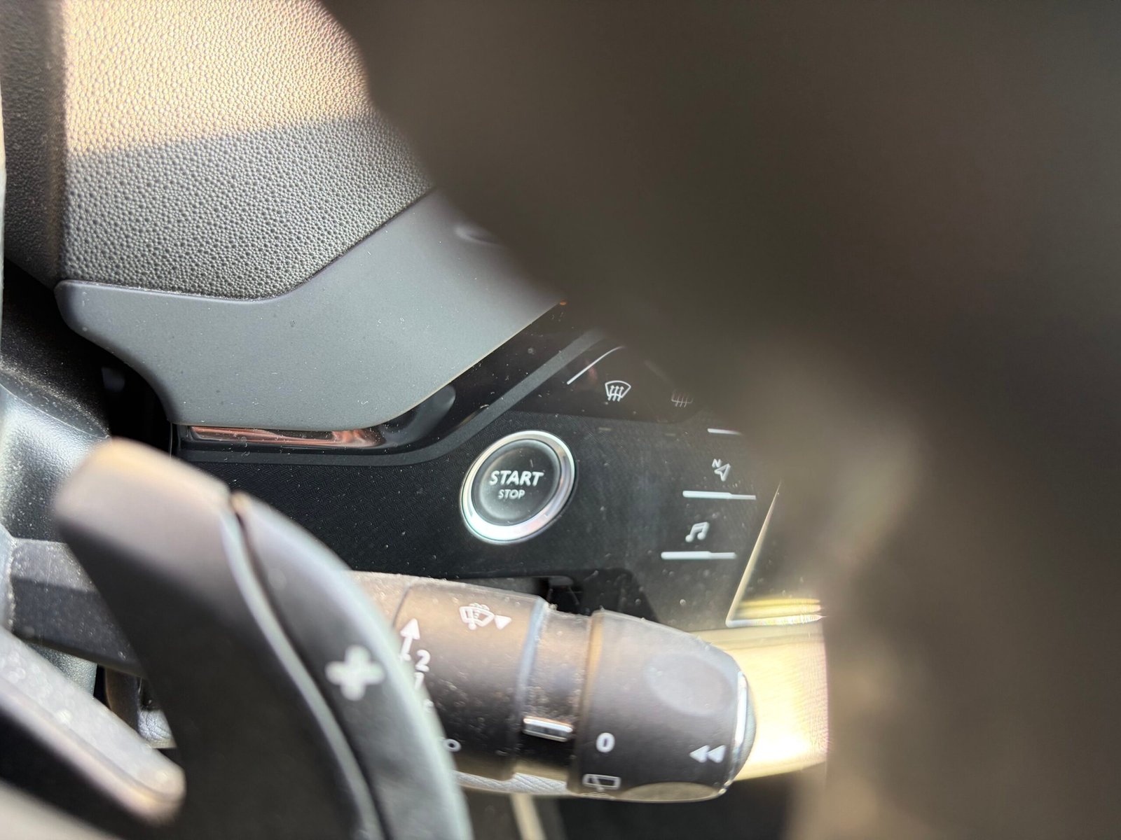 Citroën c4 Picasso 1,2 THP boîte automatique finition feel suivi constructeur 130ch