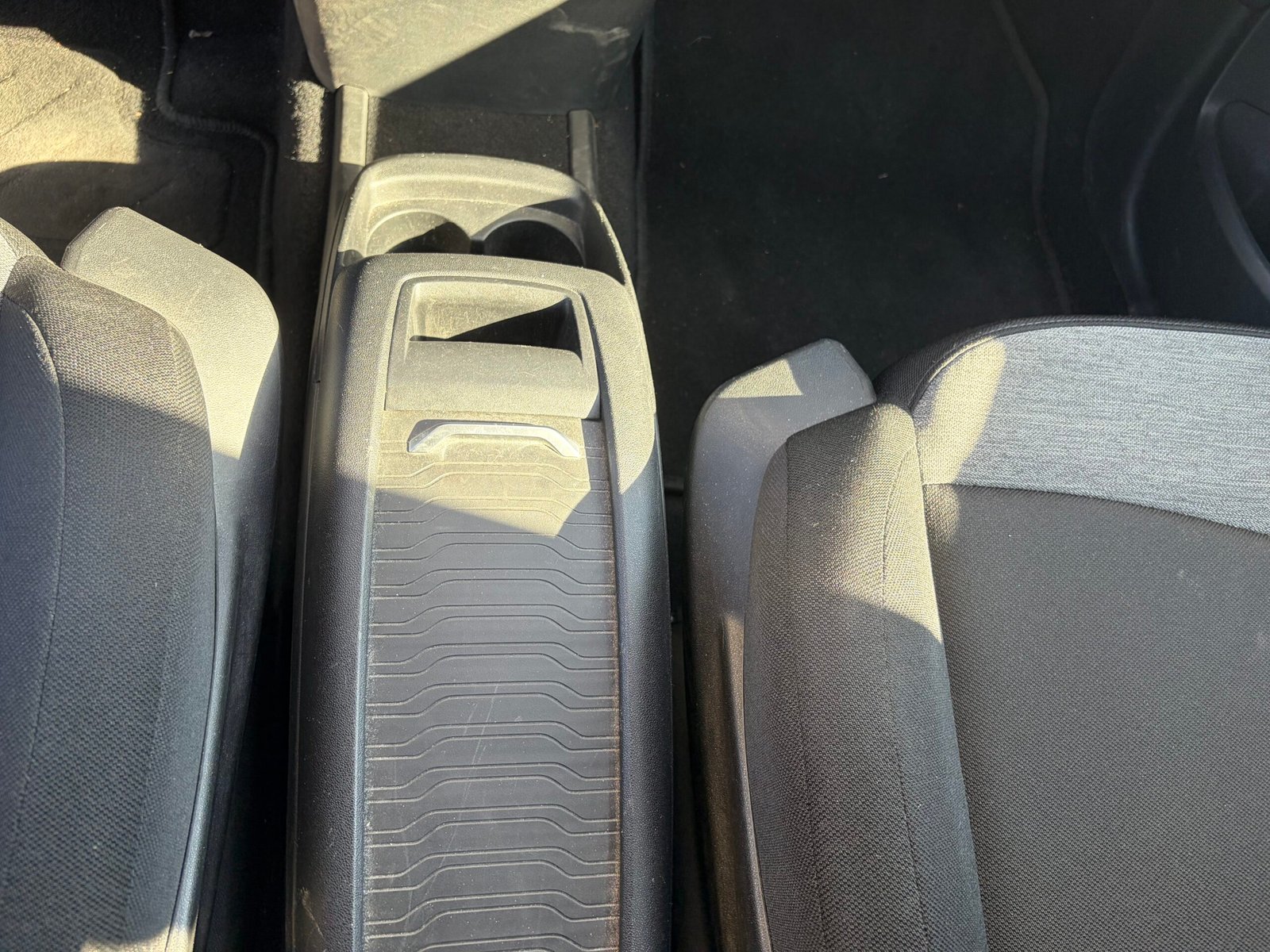 Citroën c4 Picasso 1,2 THP boîte automatique finition feel suivi constructeur 130ch