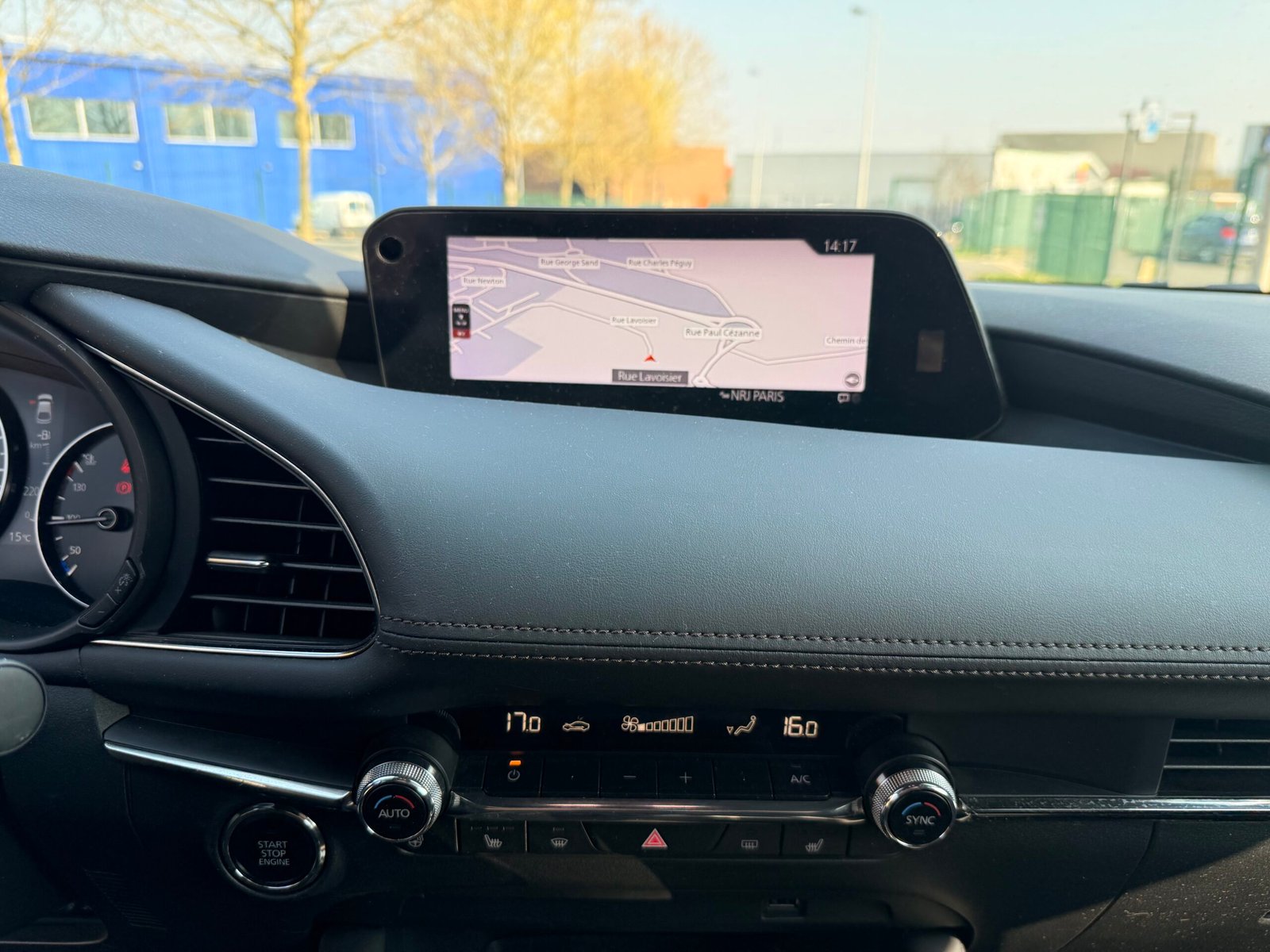 MAZDA 3 IV 2.0 SkyActiv-X Mild Hybrid 179 cv Boîte auto / Sportline