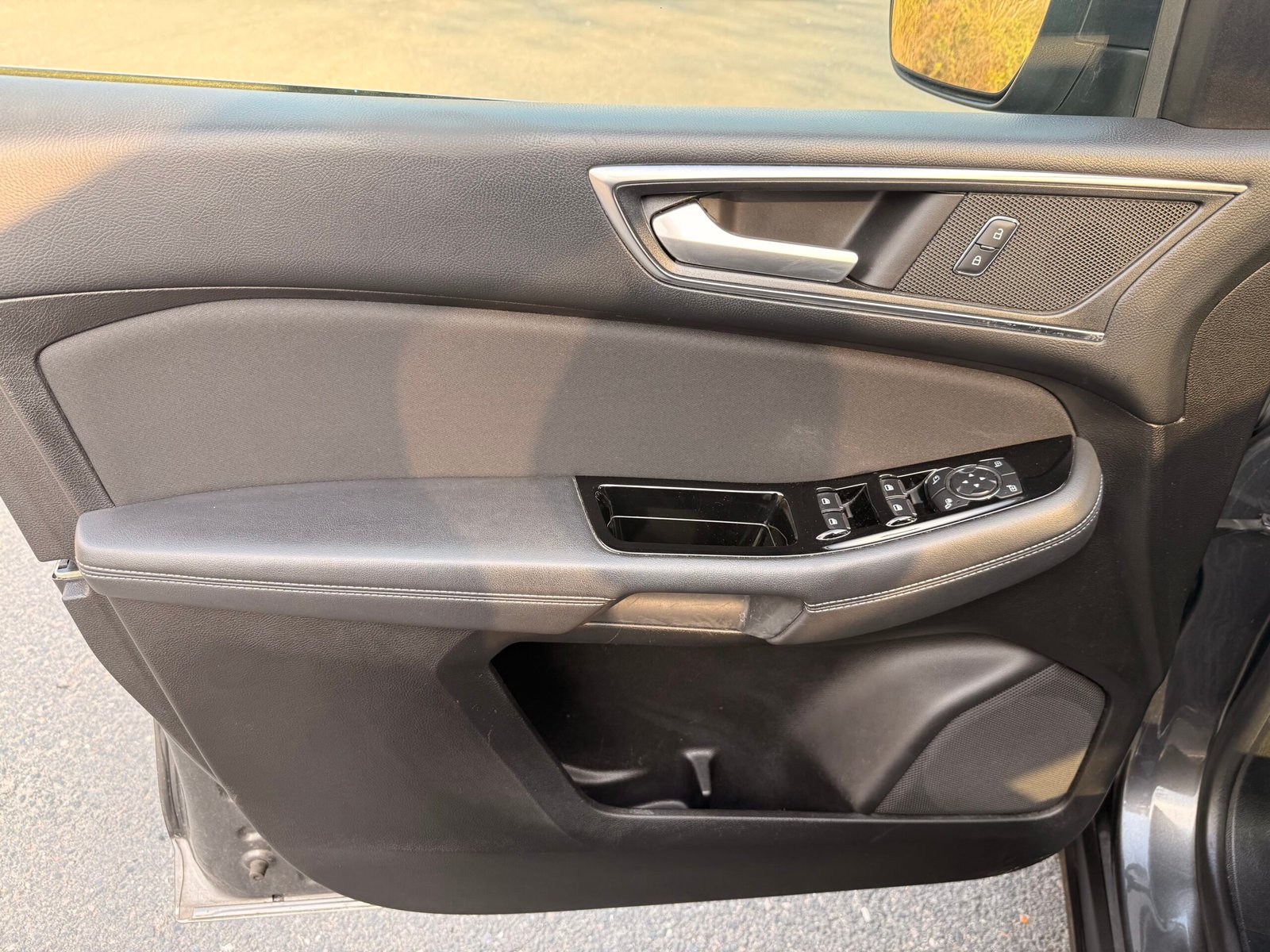 FORD S-Max II 2.0 EcoBlue S&S 150 cv / finition Titanium