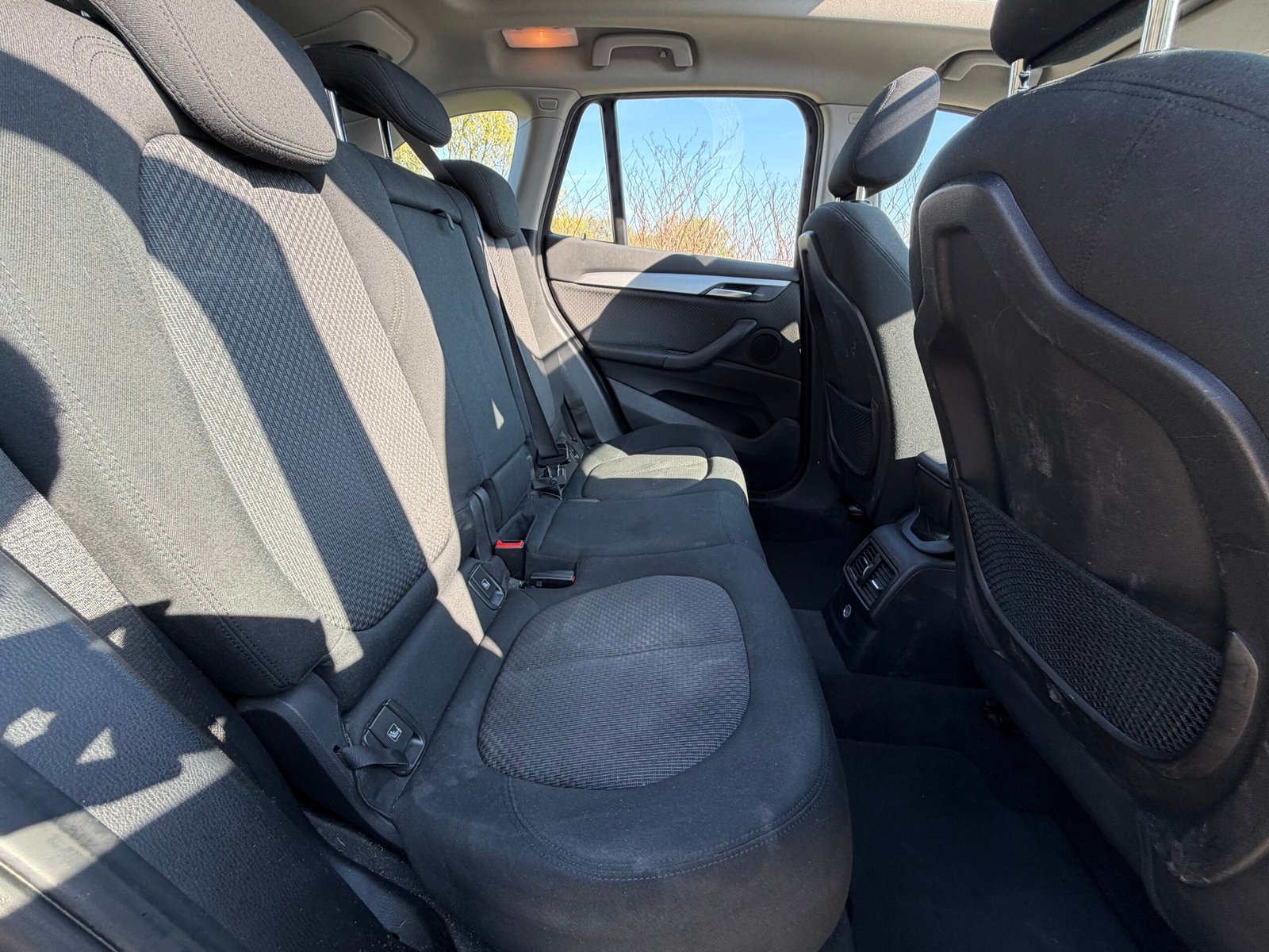 BMW X1 18i automatique DKG7  Buisness Design