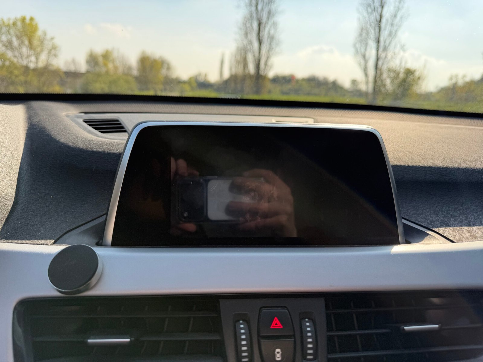 BMW X1 18i automatique DKG7  Buisness Design