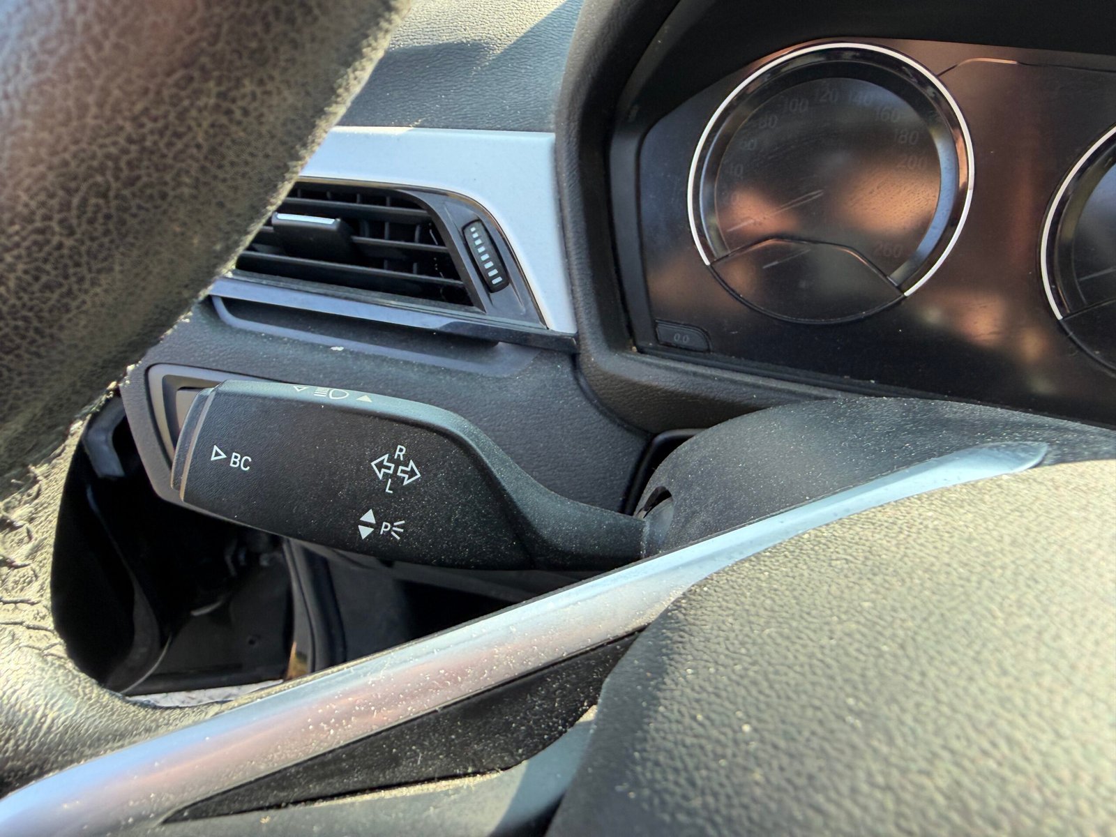 BMW X1 18i automatique DKG7  Buisness Design