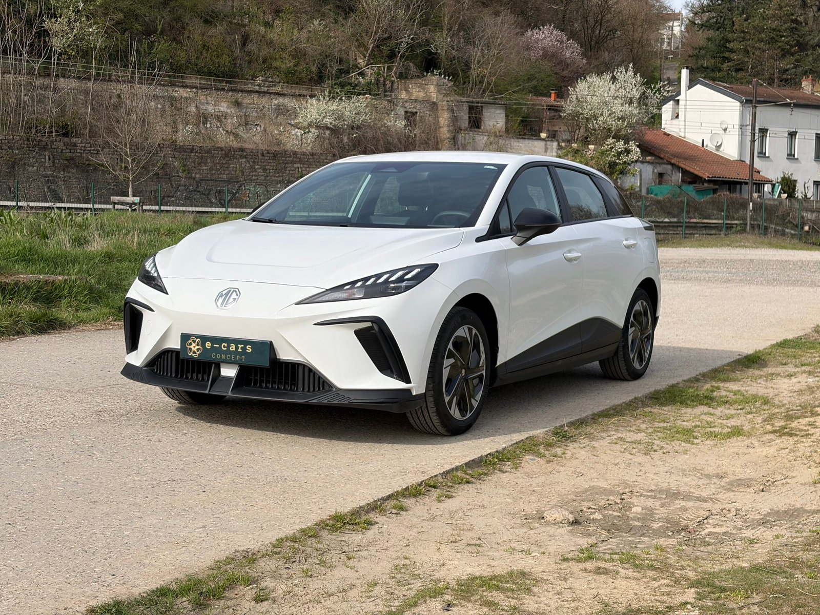 MG MG4 EV STANDARD RANGE 170ch boîte automatique