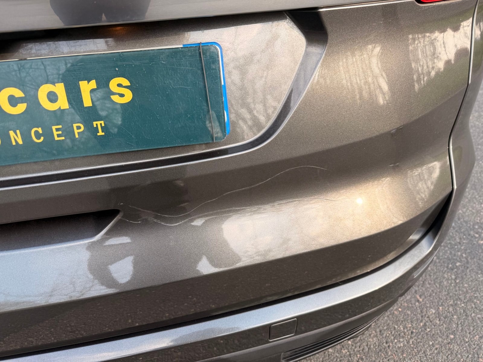 FORD S-Max II 2.0 EcoBlue S&S 150 cv / finition Titanium