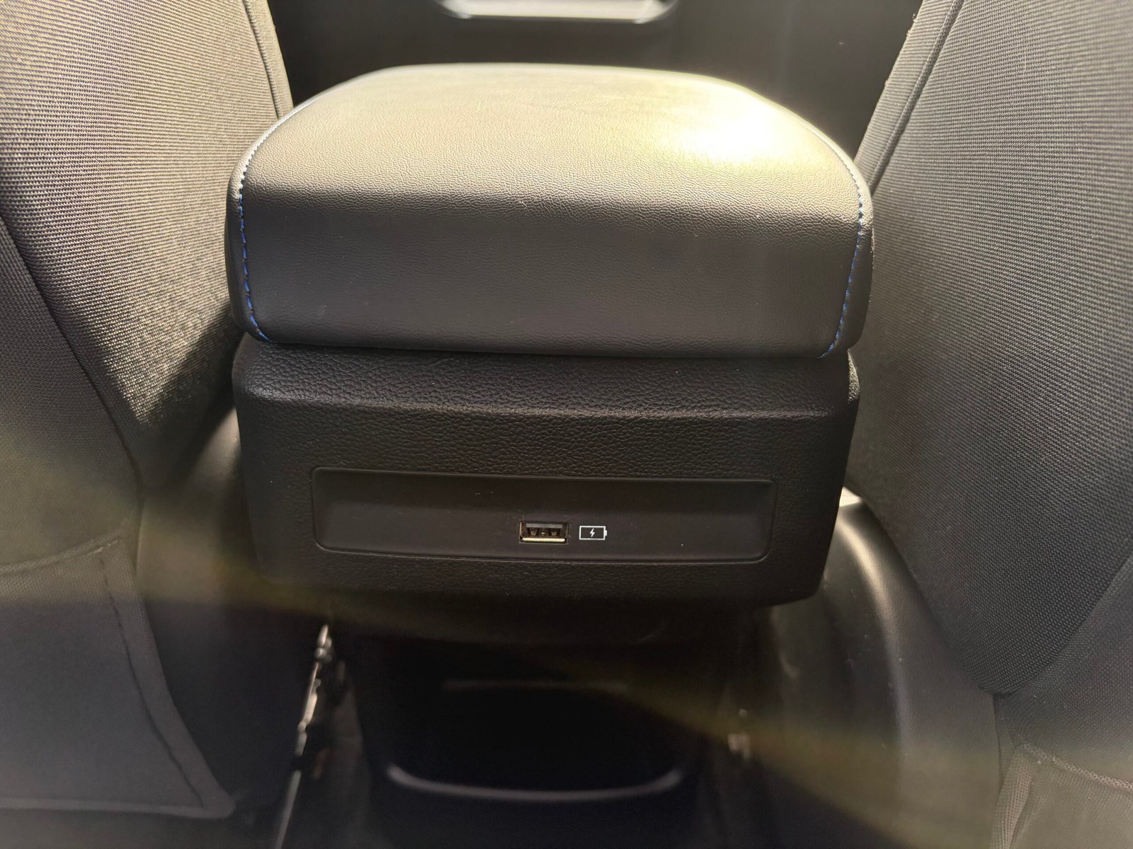 MG MG4 EV STANDARD RANGE 170ch boîte automatique