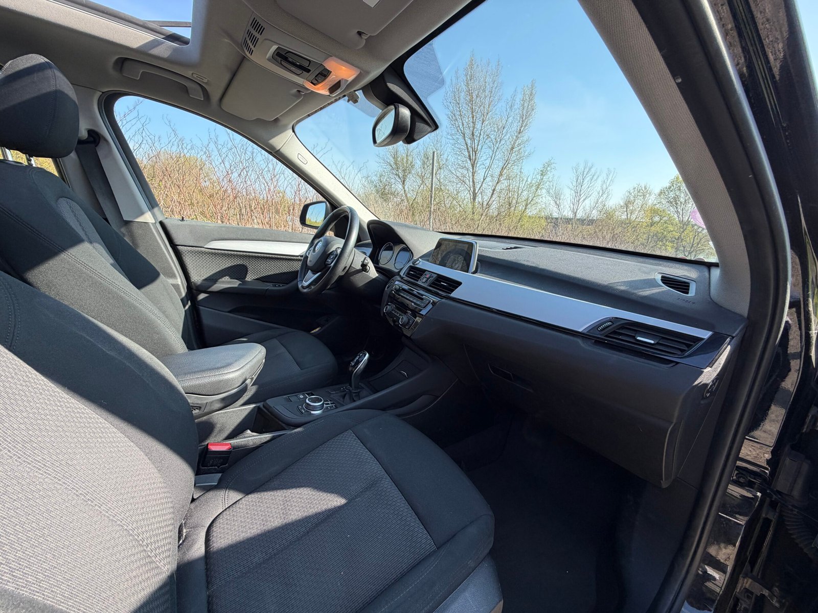 BMW X1 18i automatique DKG7  Buisness Design