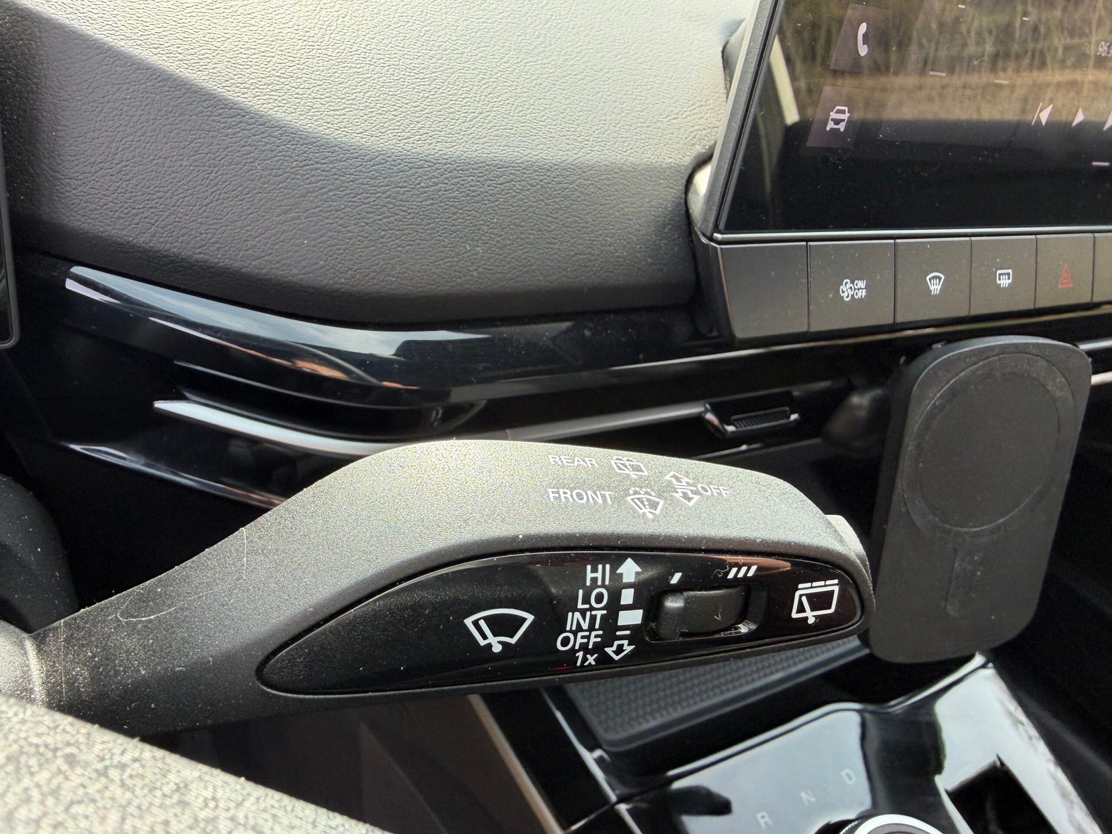 MG MG4 EV STANDARD RANGE 170ch boîte automatique