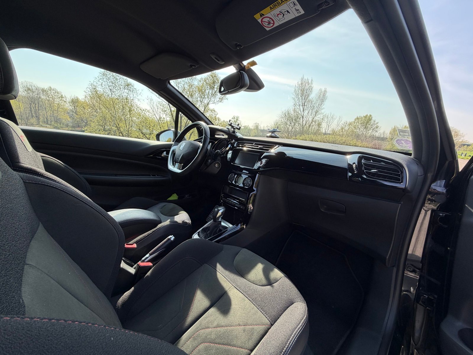 DS DS3 PPERFORMANCE LINE 110 ch essence boîte automatique