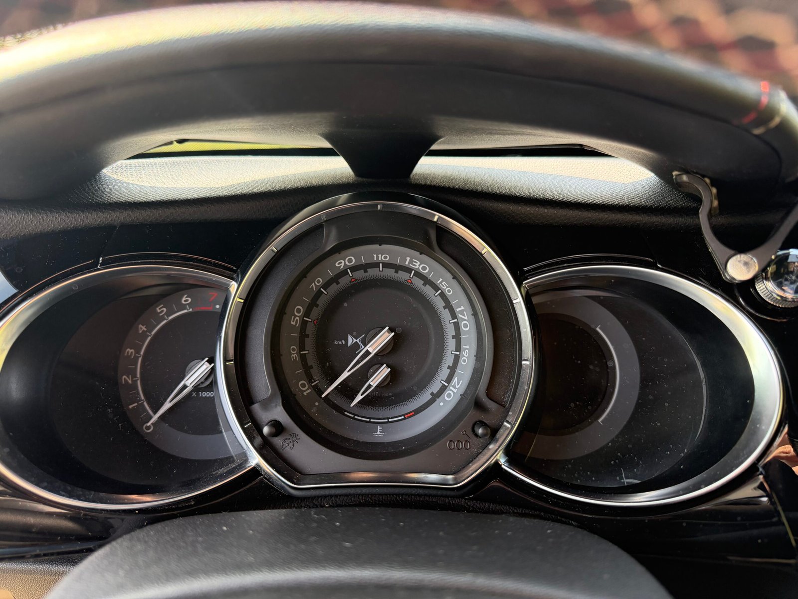 DS DS3 PPERFORMANCE LINE 110 ch essence boîte automatique