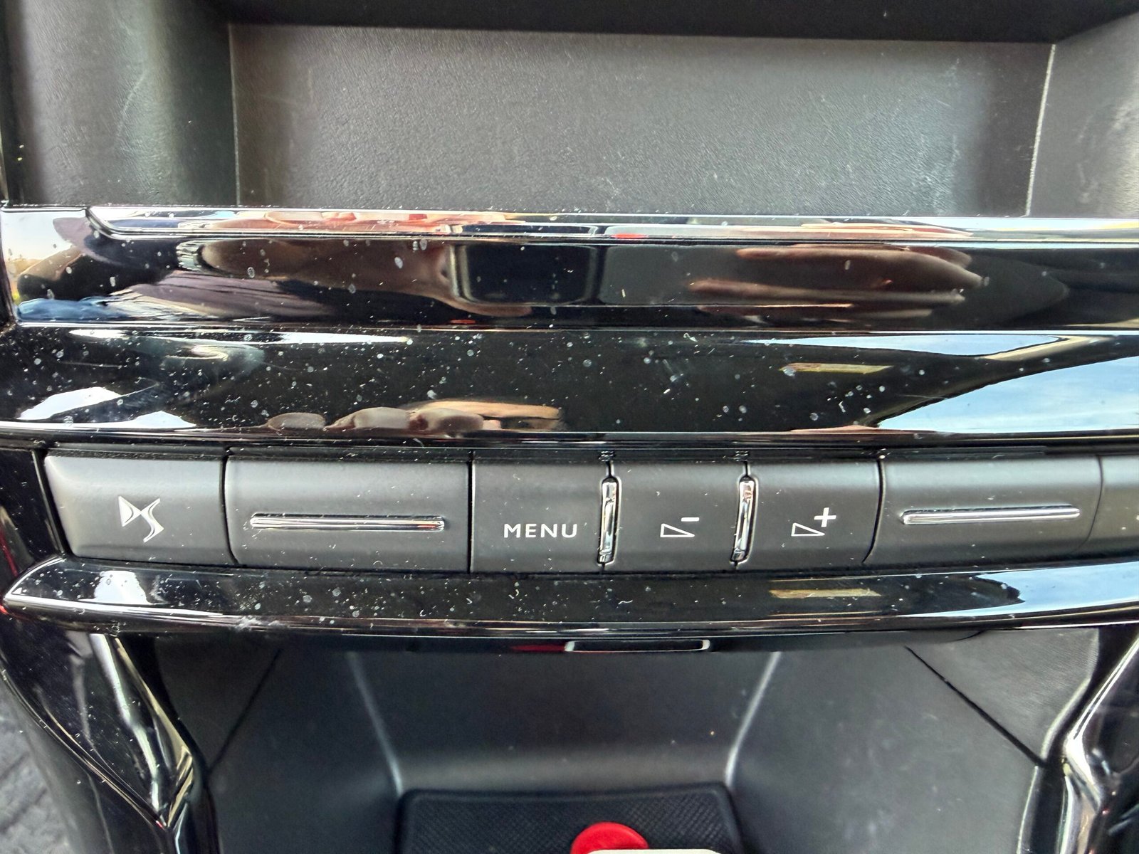 DS DS3 PPERFORMANCE LINE 110 ch essence boîte automatique