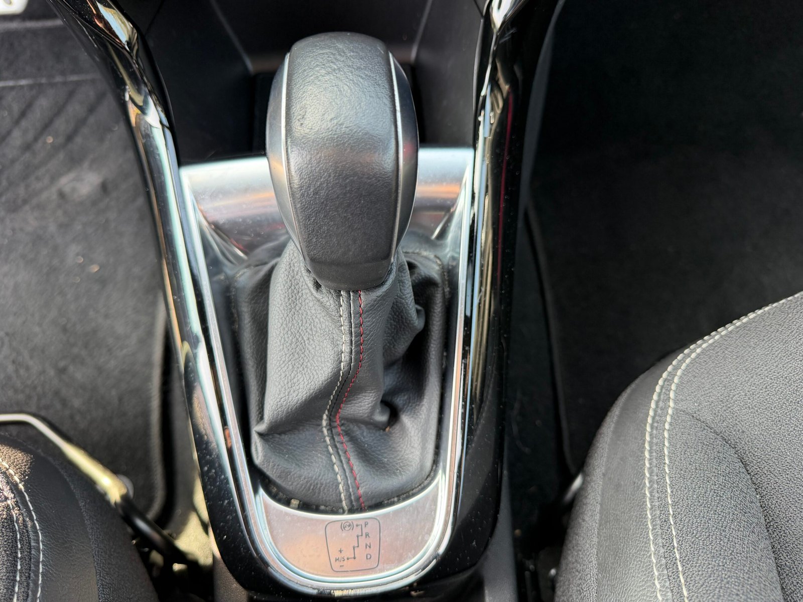 DS DS3 PPERFORMANCE LINE 110 ch essence boîte automatique