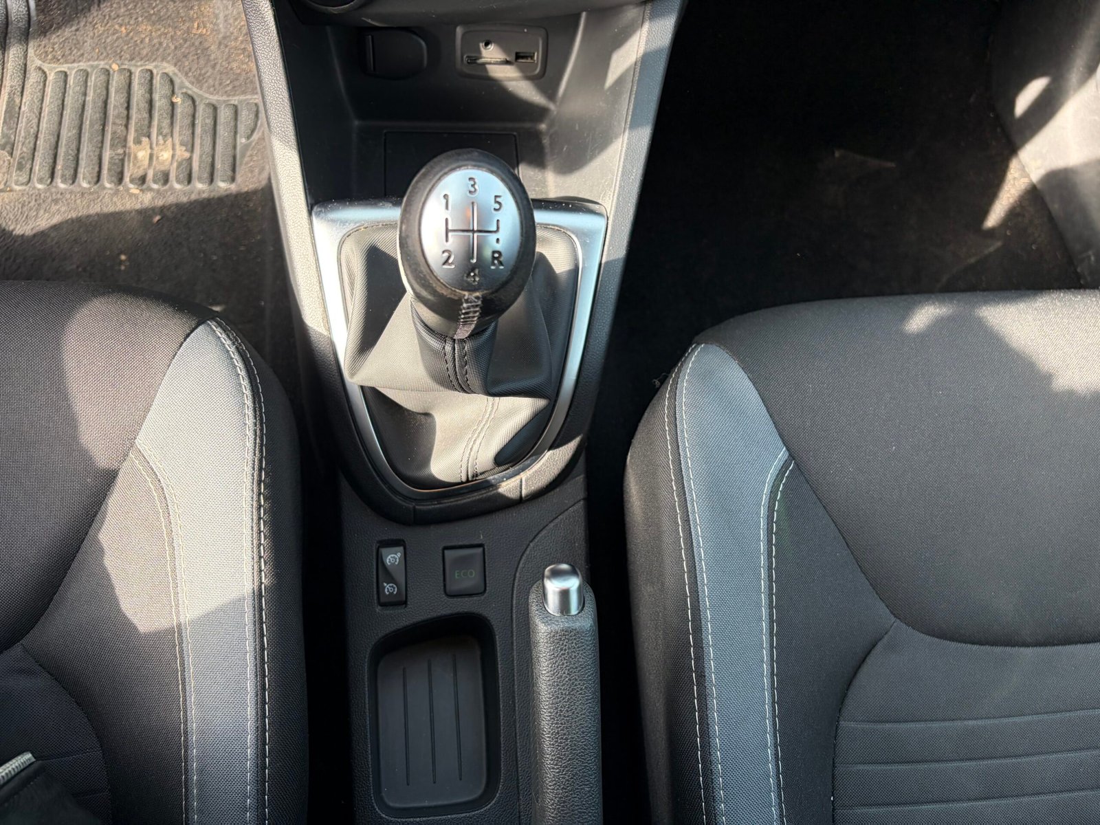 Clio IV 5 porte 0.9 TCe eco2 intens pack techno 90ch