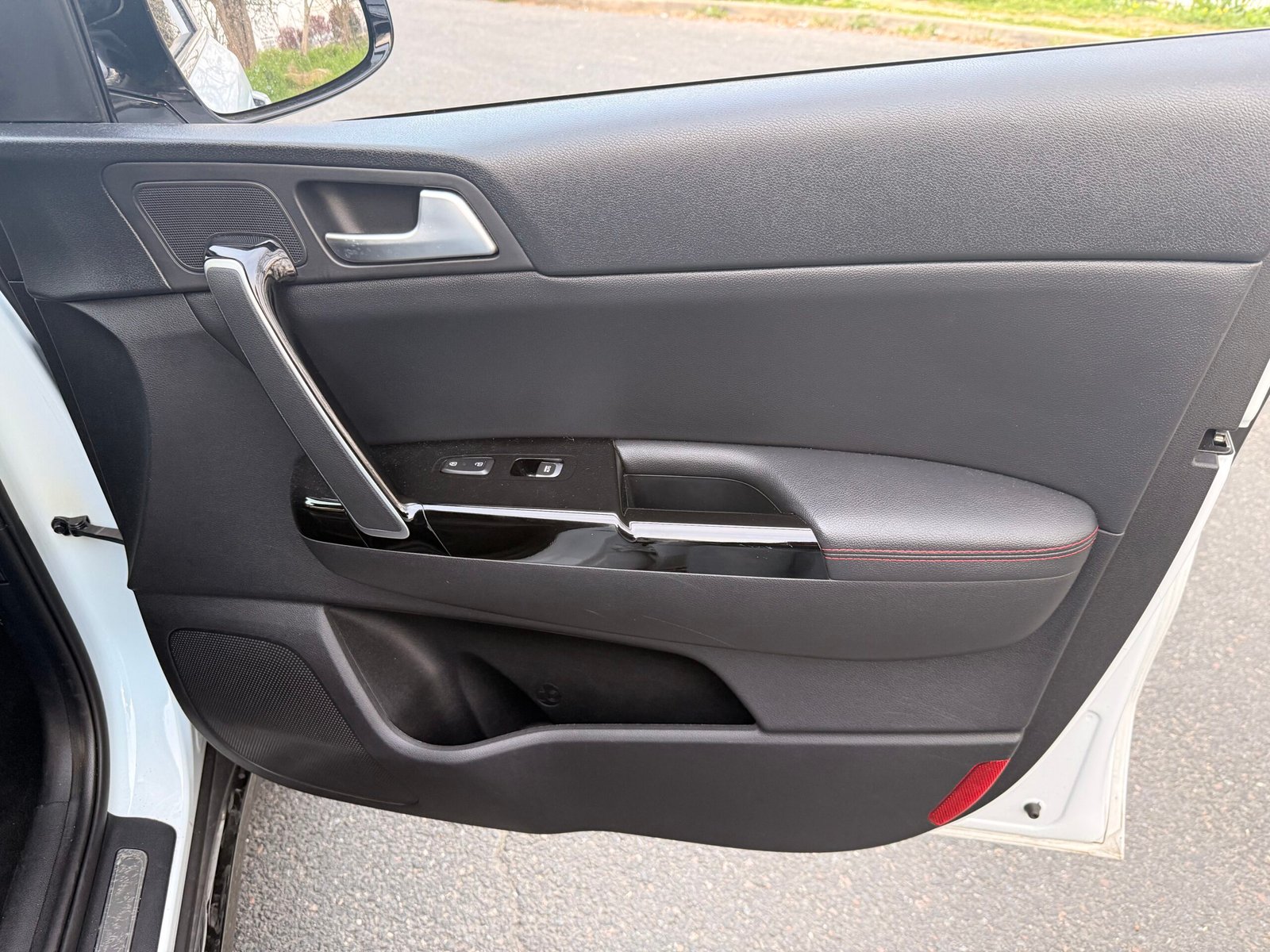 KIA Sportage IV Phase 2 1.6 CRDi VGT 4×2 DCT7 136 cv Boîte auto / GT Line