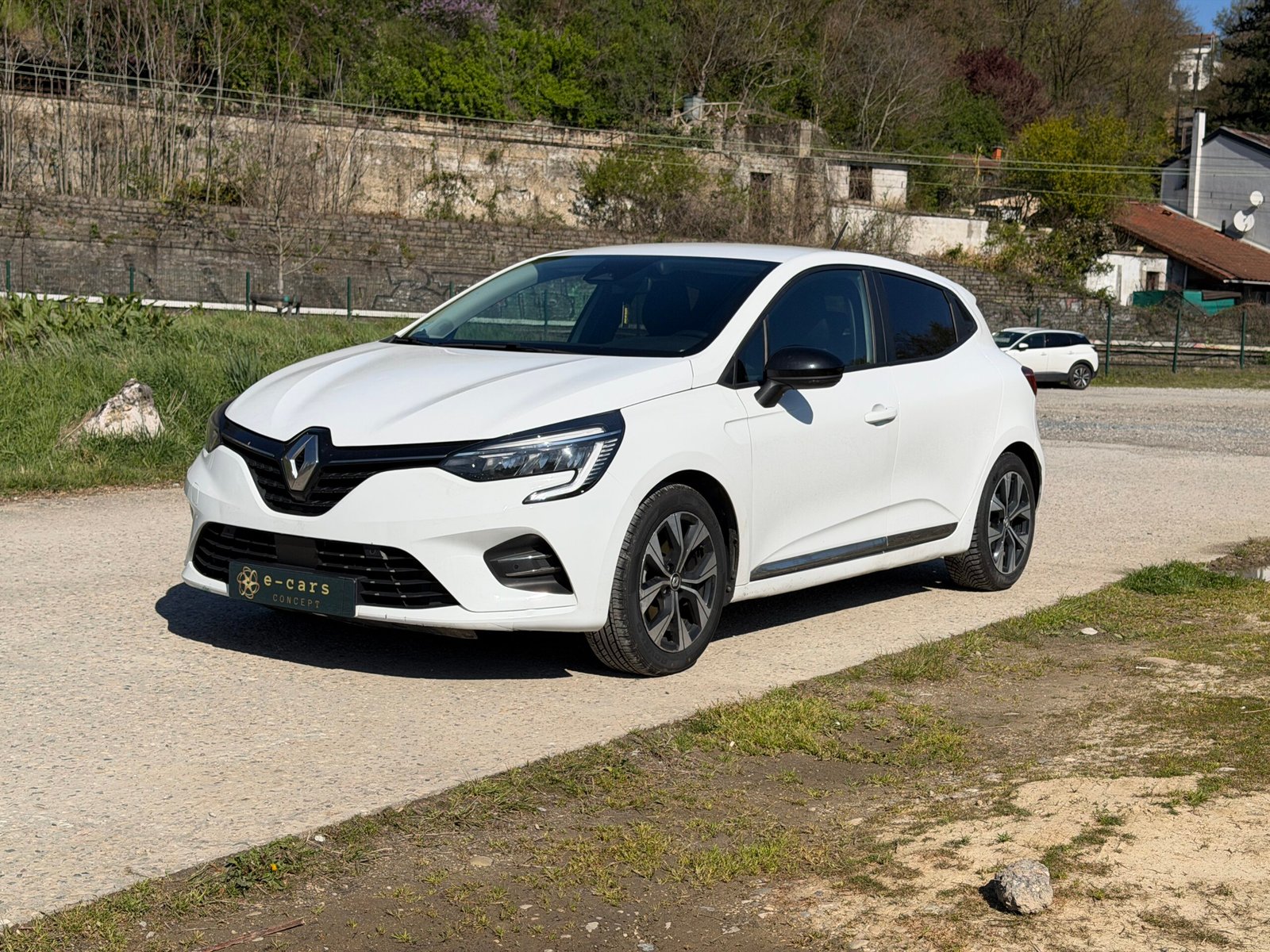 RENAULT Clio V Hybride 140ch automatique