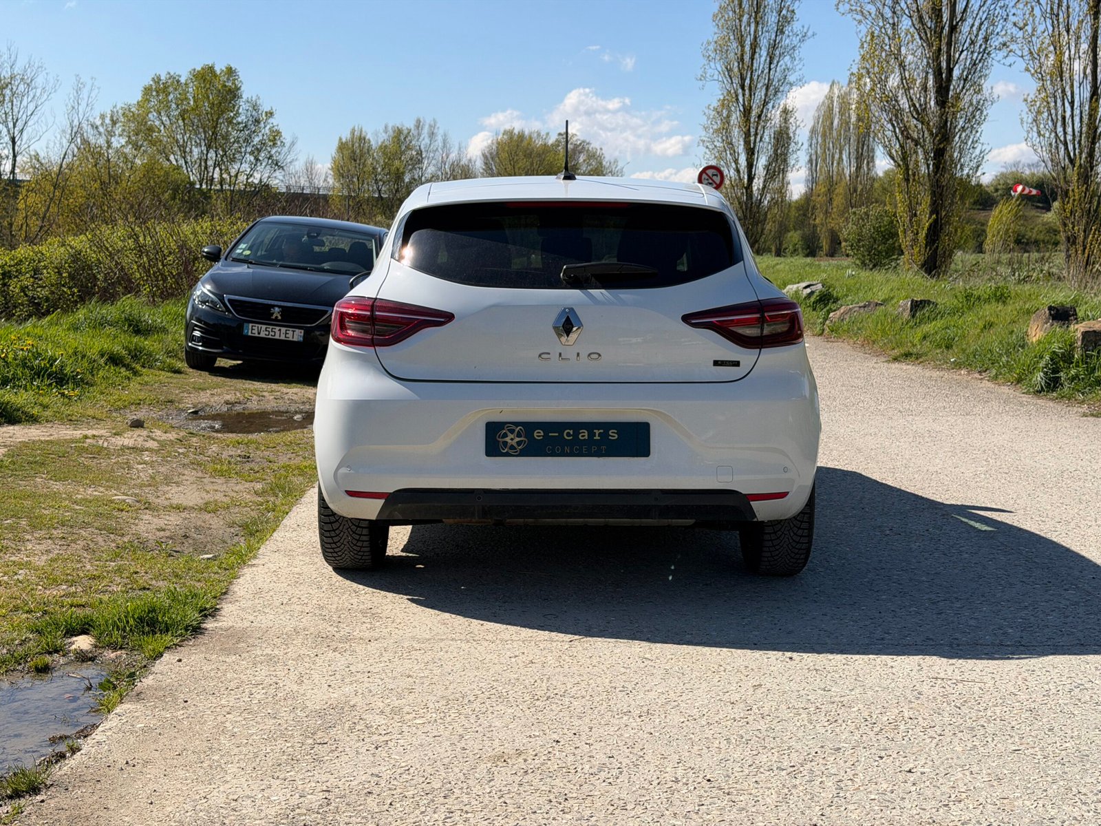 RENAULT Clio V Hybride 140ch automatique