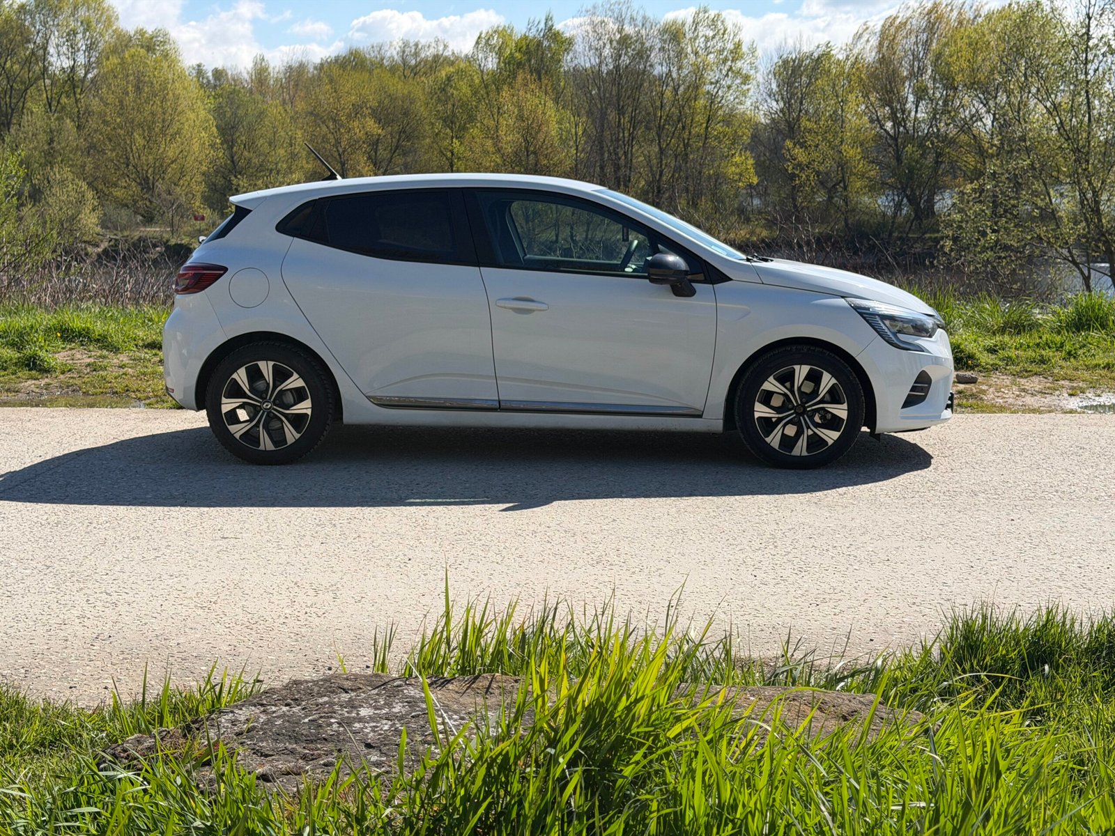 RENAULT Clio V Hybride 140ch automatique