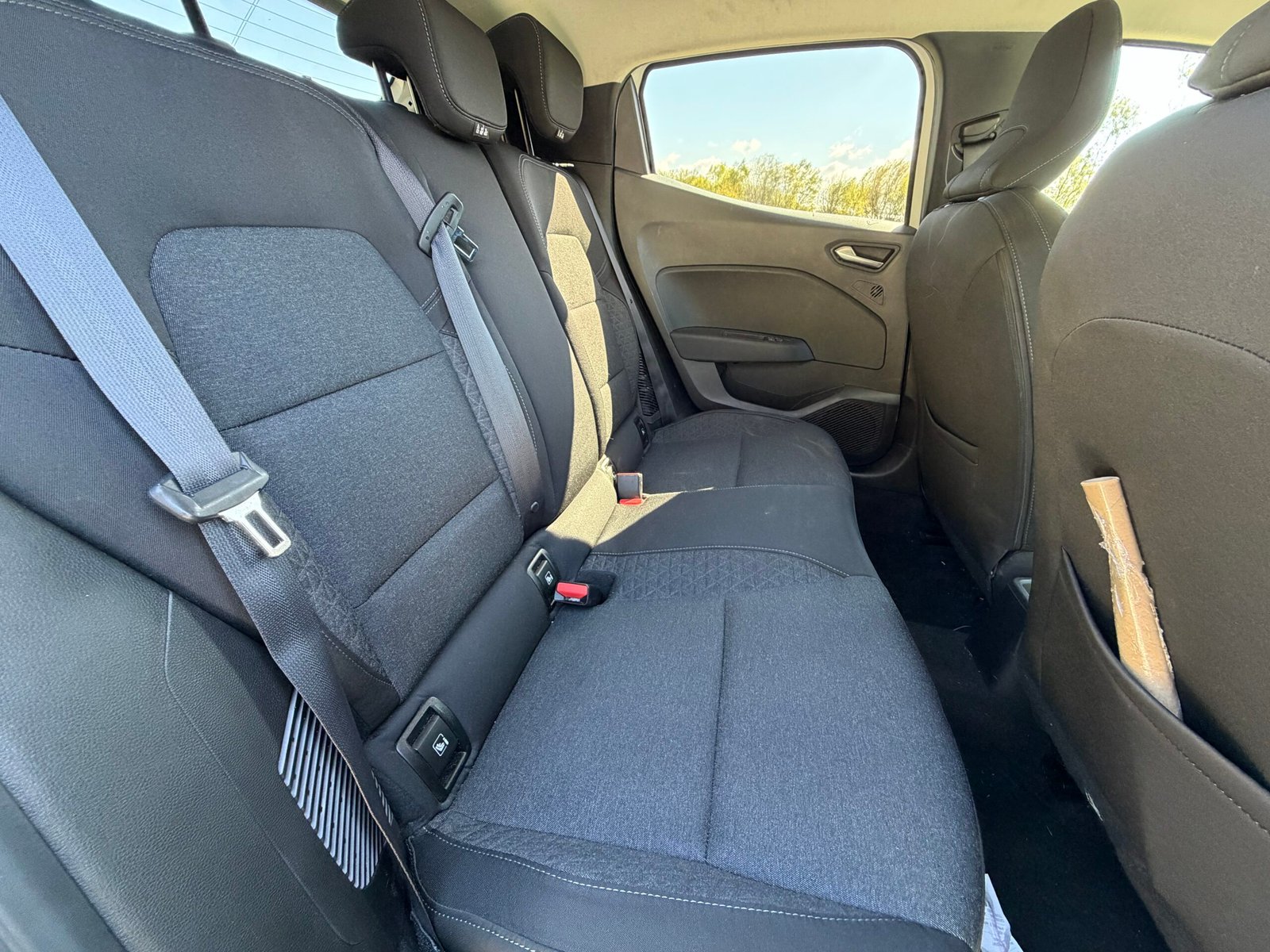 RENAULT Clio V Hybride 140ch automatique