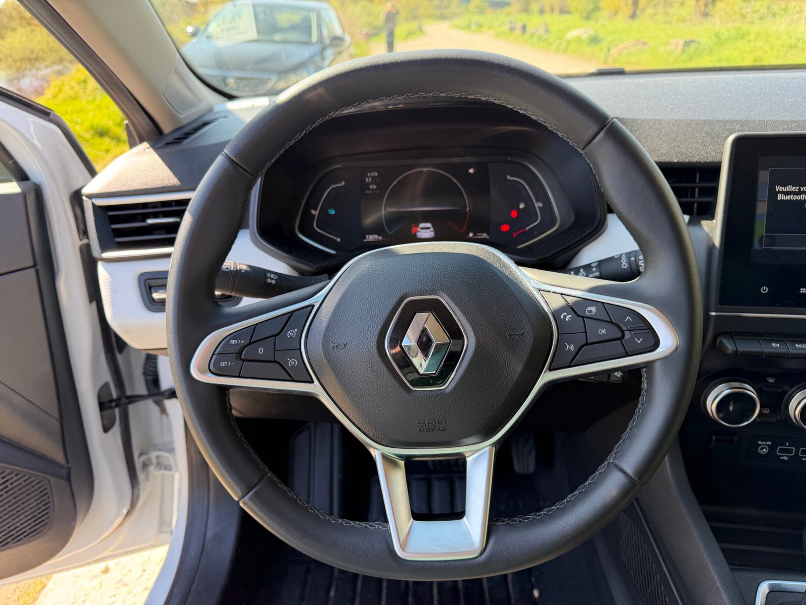 RENAULT Clio V Hybride 140ch automatique