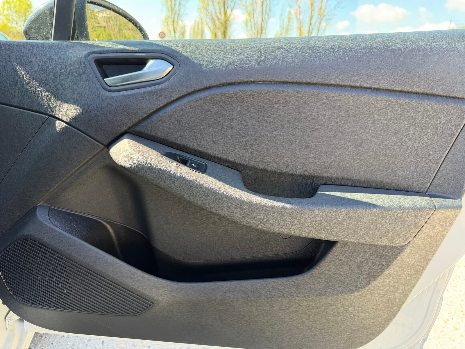 RENAULT Clio V Hybride 140ch automatique