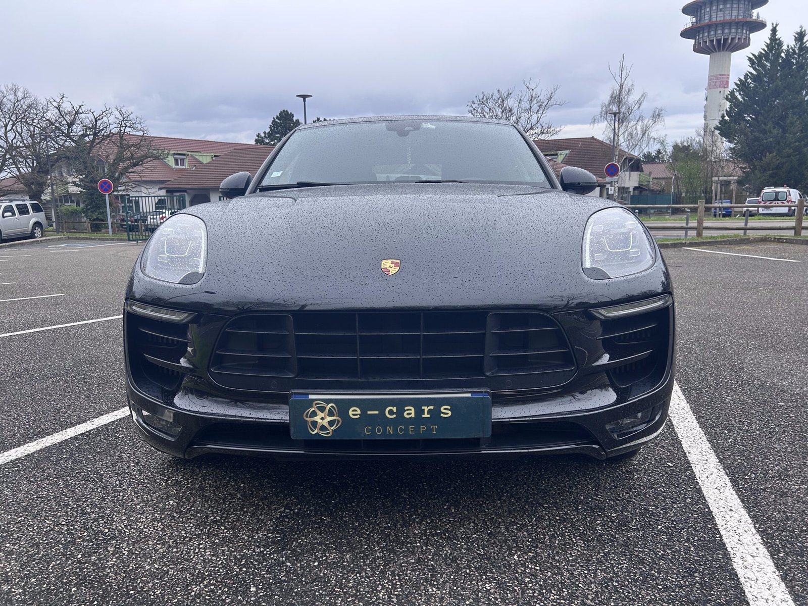 PORSCHE Macan GTS