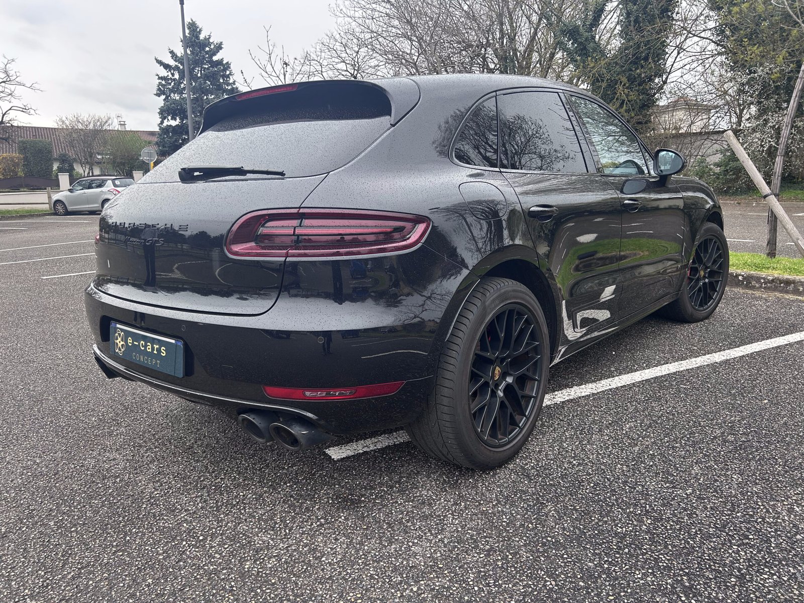 PORSCHE Macan GTS