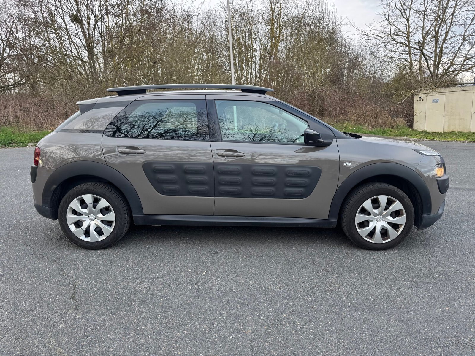 Citroën C4 Cactus 1.6 BlueHDi 99CH «FEEL»