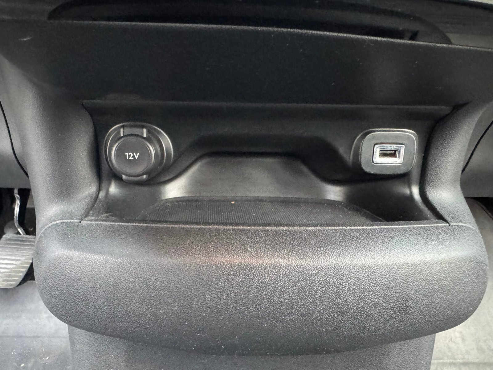 Citroën C4 Cactus 1.6 BlueHDi 99CH «FEEL»