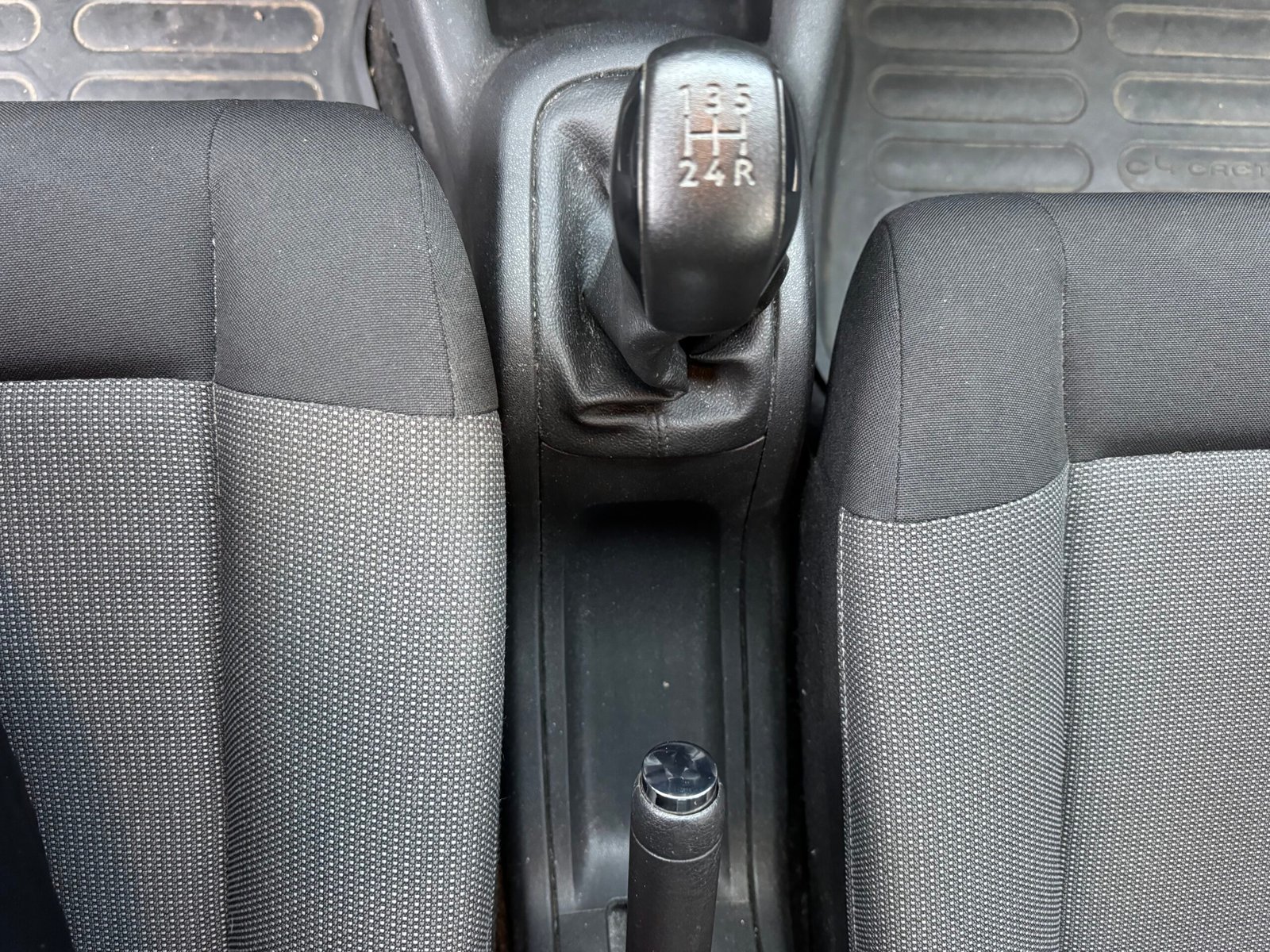 Citroën C4 Cactus 1.6 BlueHDi 99CH «FEEL»