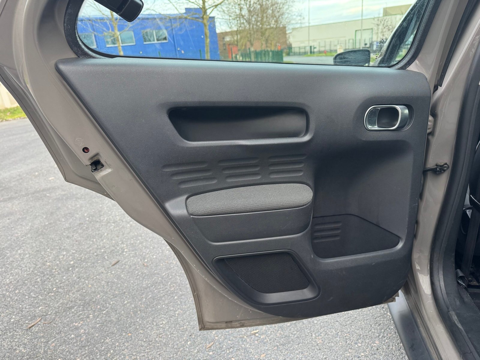 Citroën C4 Cactus 1.6 BlueHDi 99CH «FEEL»