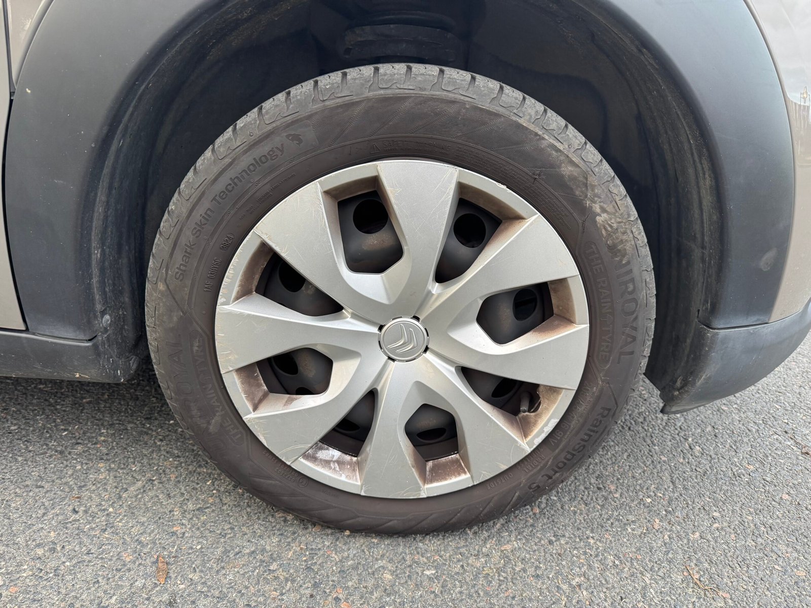 Citroën C4 Cactus 1.6 BlueHDi 99CH «FEEL»