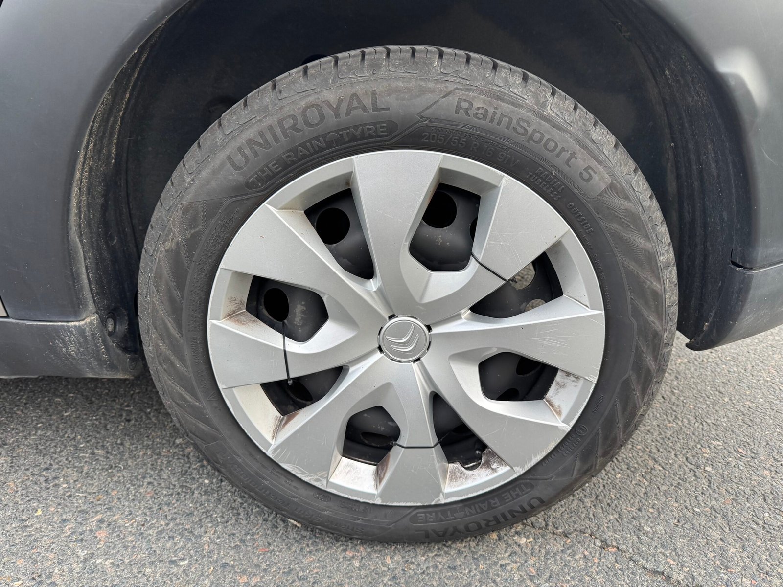 Citroën C4 Cactus 1.6 BlueHDi 99CH «FEEL»