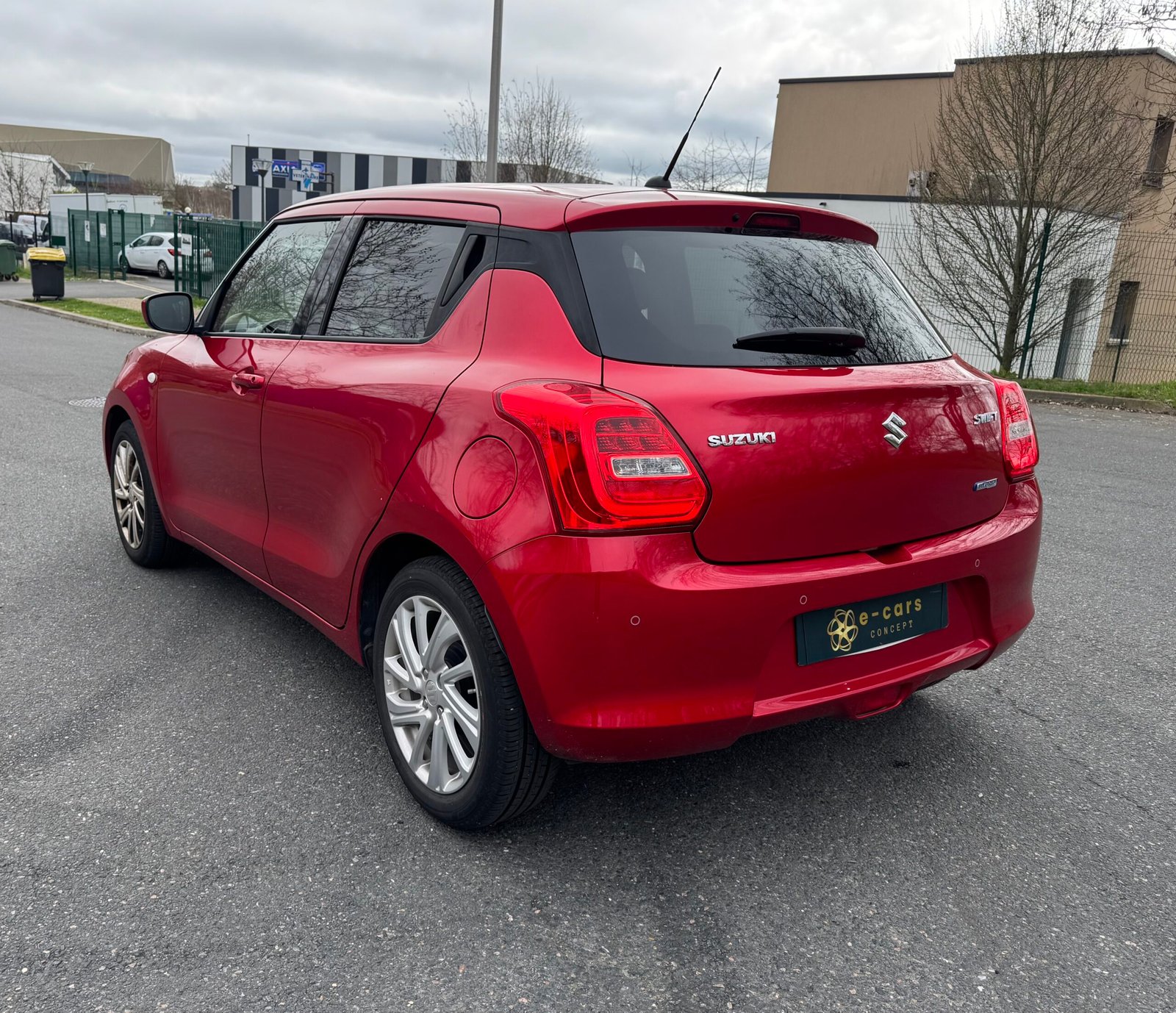 Suzuki Swift V Phase 2 1.2 SHVS CVT 83CH «PRIVILEGE»