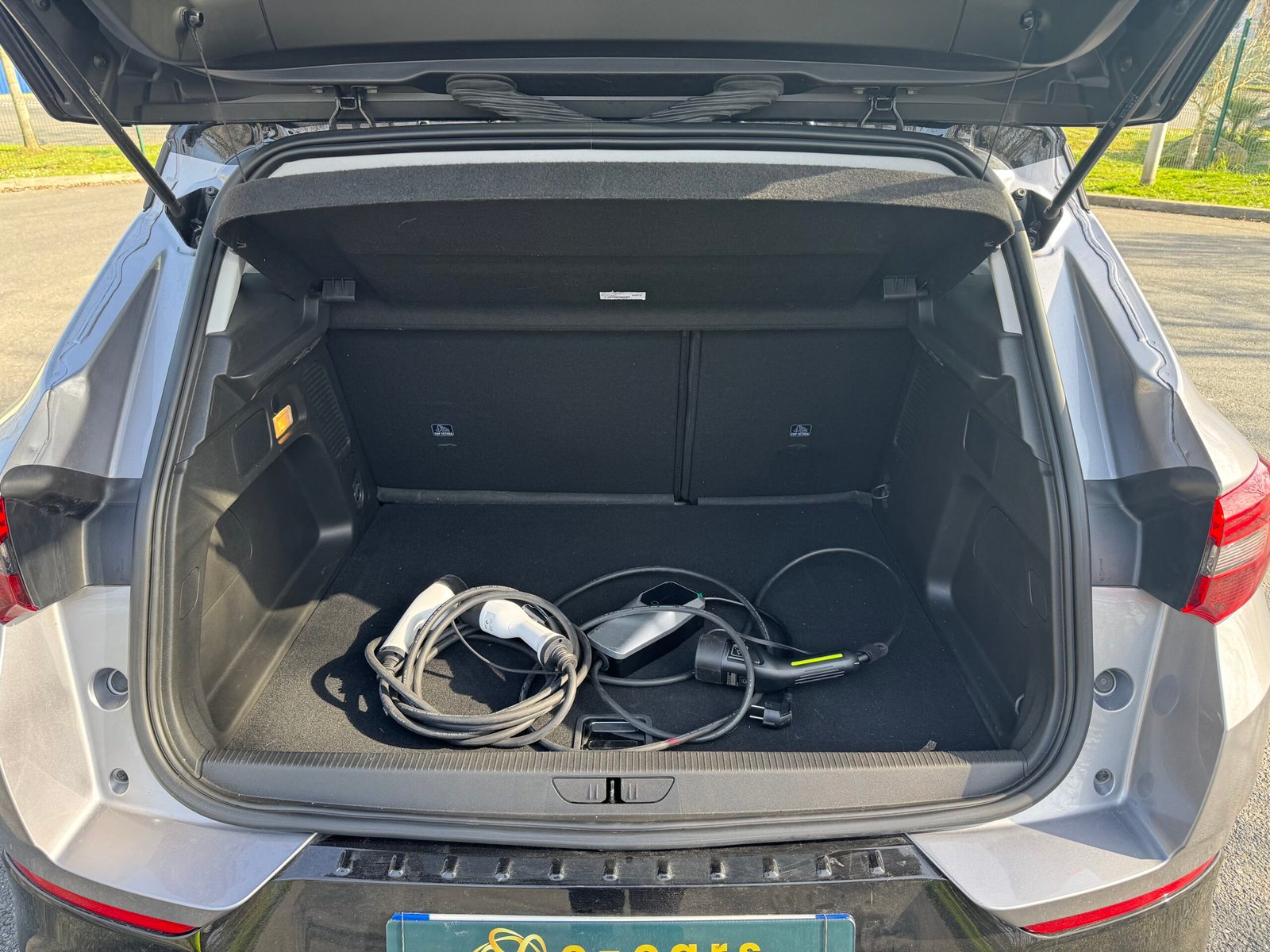 OPEL Grandland (Phase 2) 1.6 i PHEV EAT8 S&S 225 ch « GS Line »