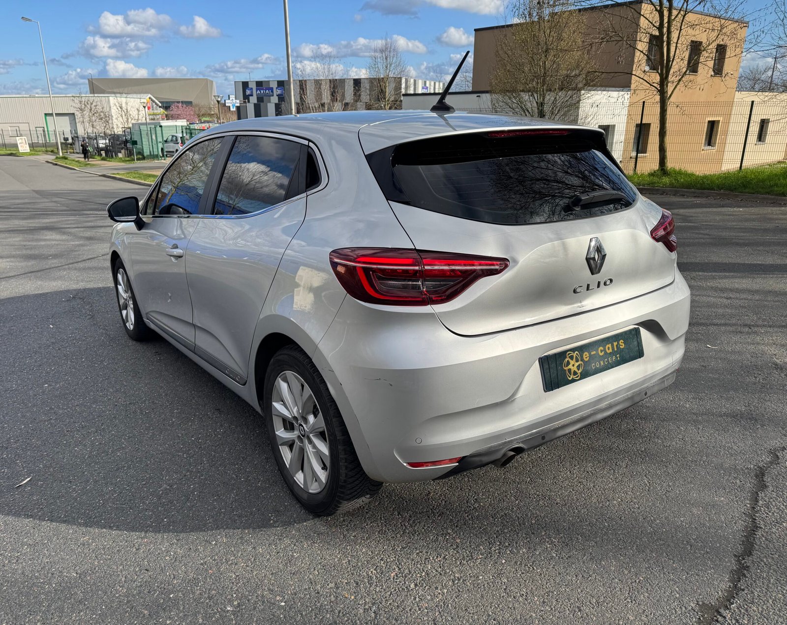 RENAULT Clio V 1.0 TCe S&S 90CH « INTENS »