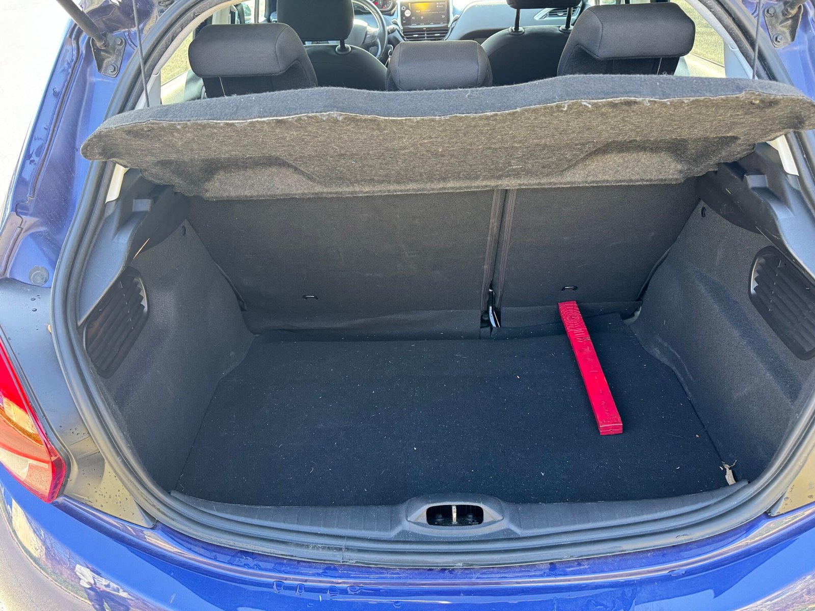 Peugeot 208 I Phase 2 1.2 VTi 82CH « STYLE »