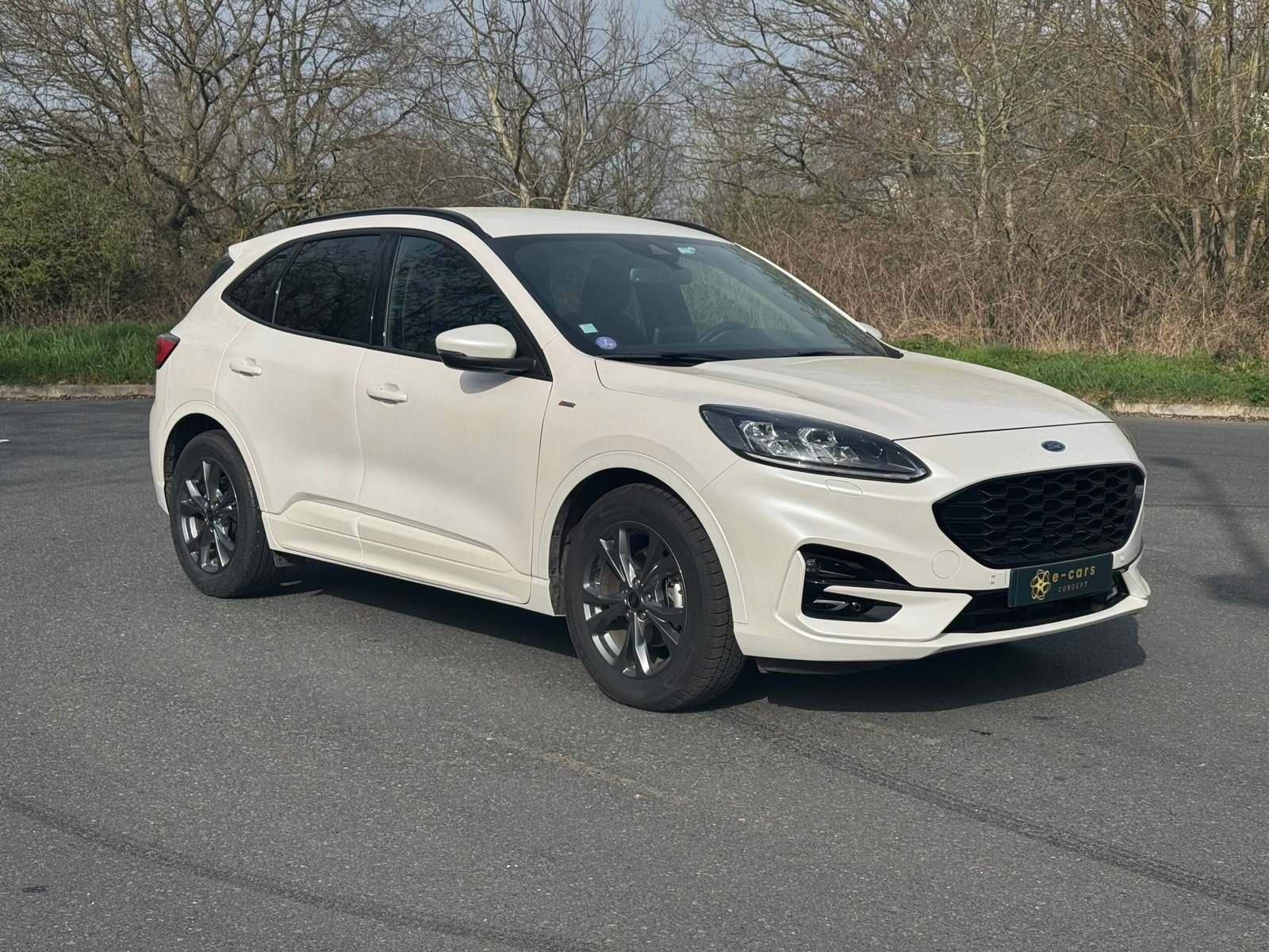 FORD Kuga III 2.5 Duratec 190 Hybrid 4×2 CVT 152CH