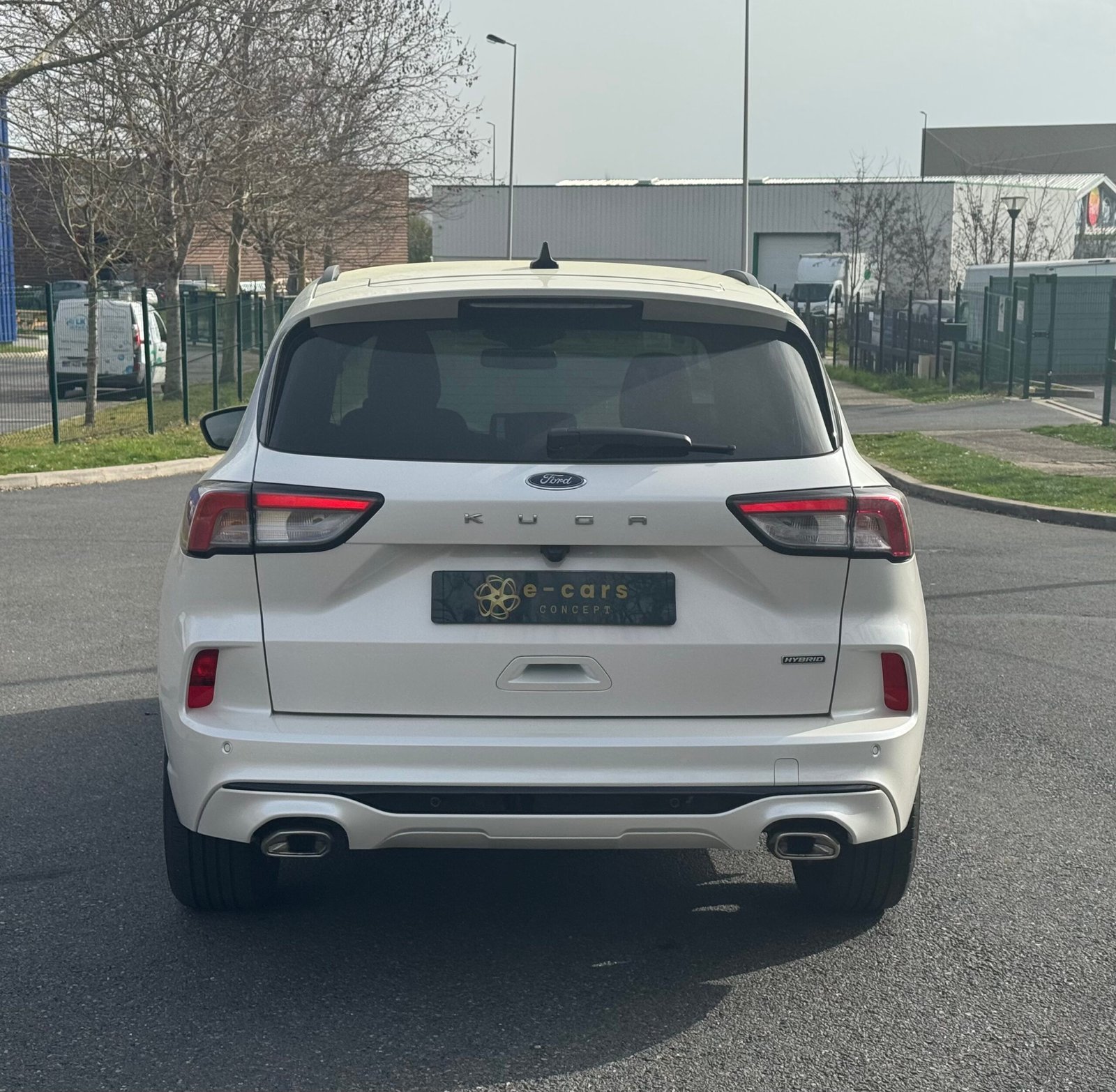 FORD Kuga III 2.5 Duratec 190 Hybrid 4×2 CVT 152CH
