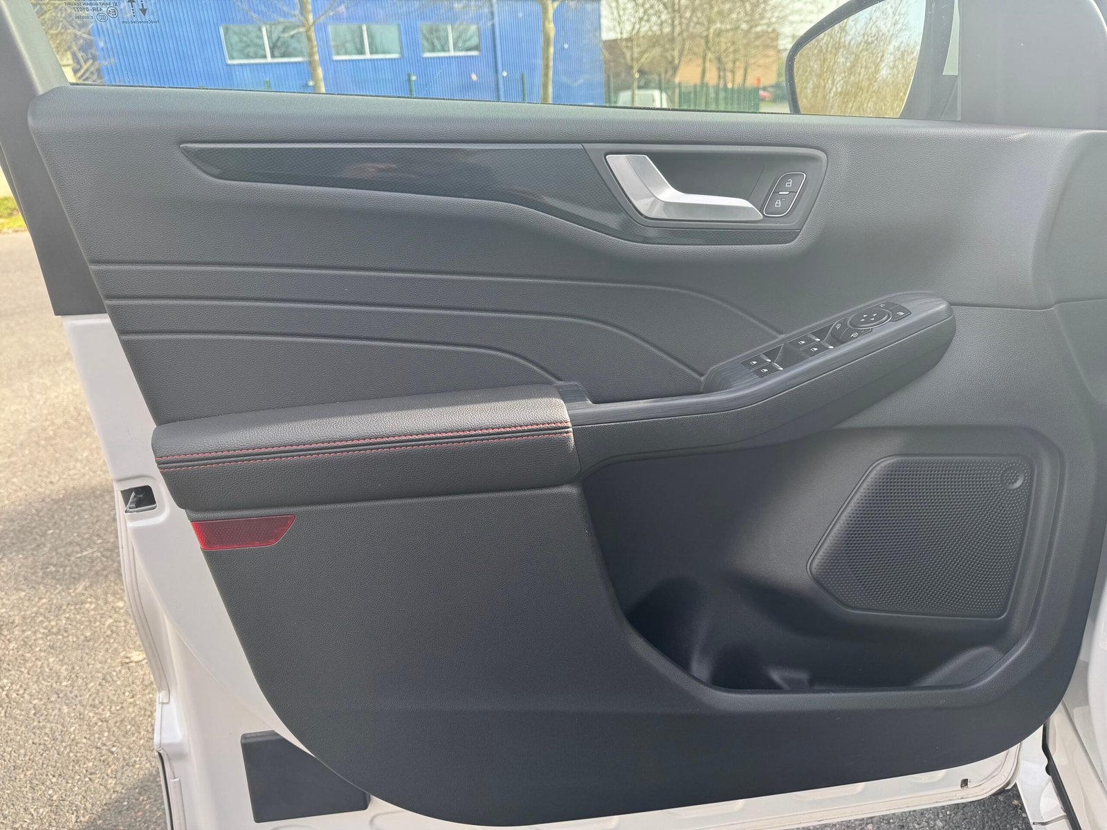 FORD Kuga III 2.5 Duratec 190 Hybrid 4×2 CVT 152CH