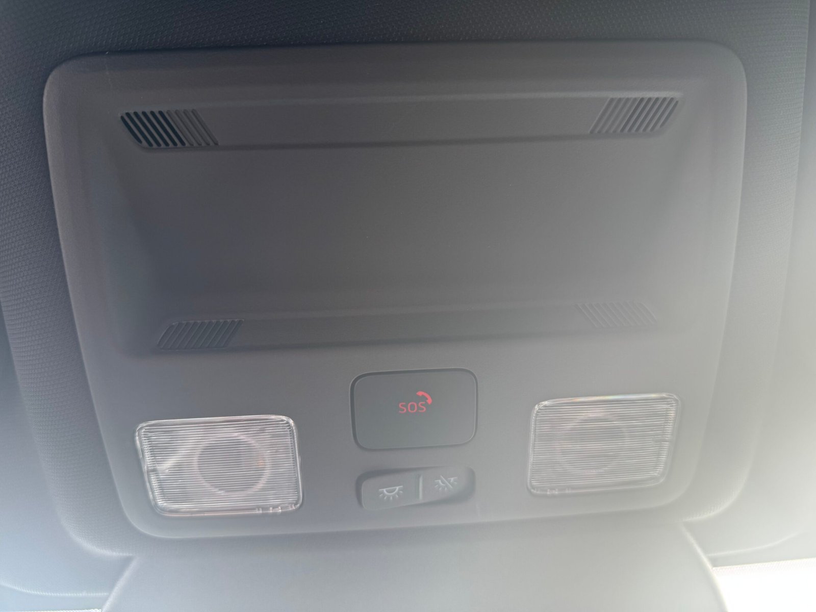 FORD Kuga III 2.5 Duratec 190 Hybrid 4×2 CVT 152CH