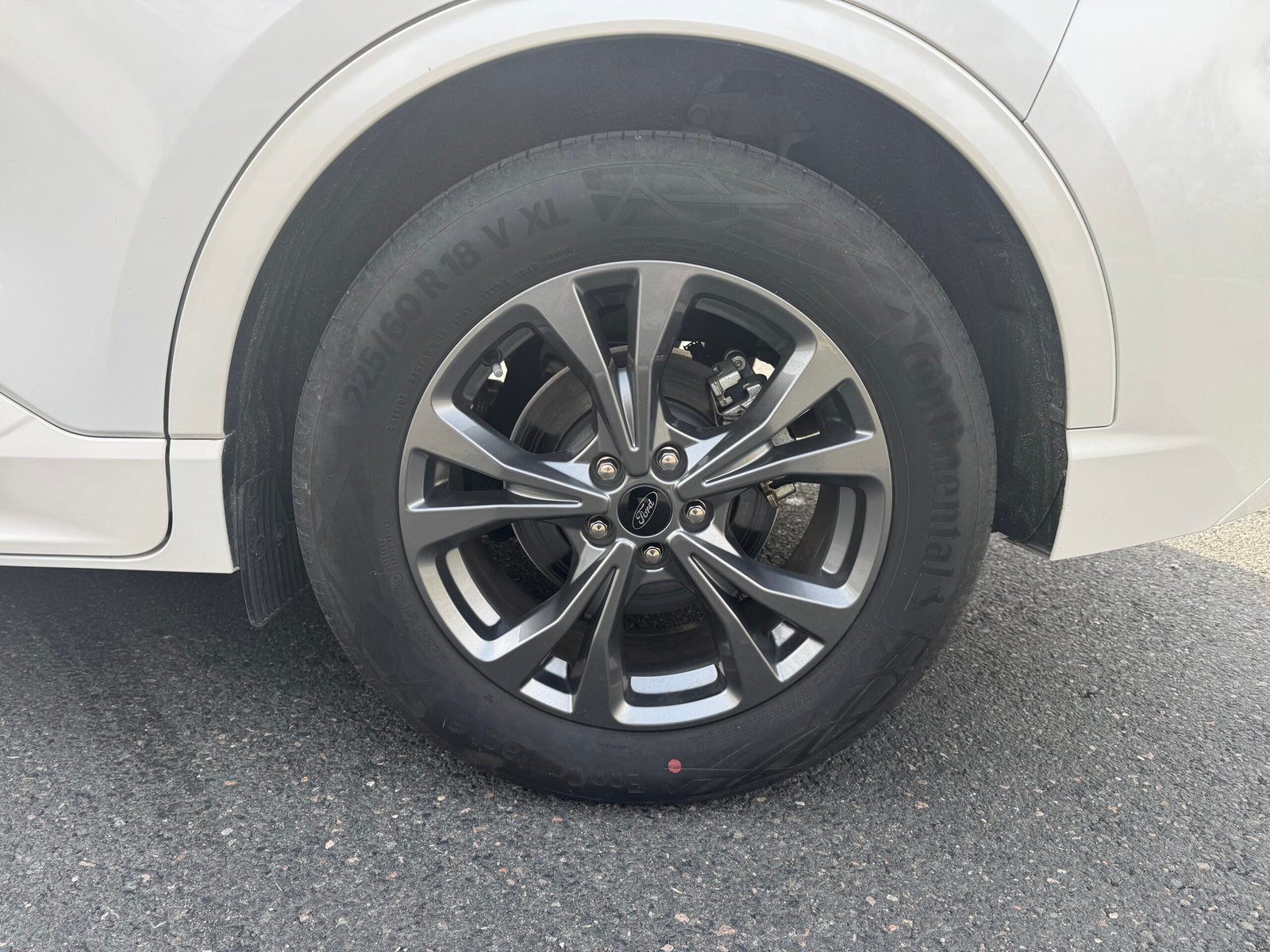 FORD Kuga III 2.5 Duratec 190 Hybrid 4×2 CVT 152CH