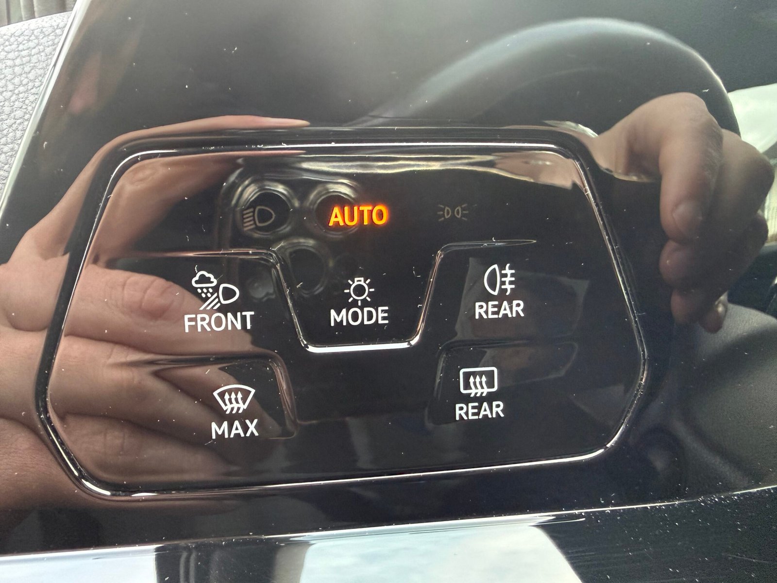 VOLKSWAGEN Golf VIII GTE Hatchback 1.4 TSi 16V 245 Plug in Hybrid DSG6 150 cv Boîte auto