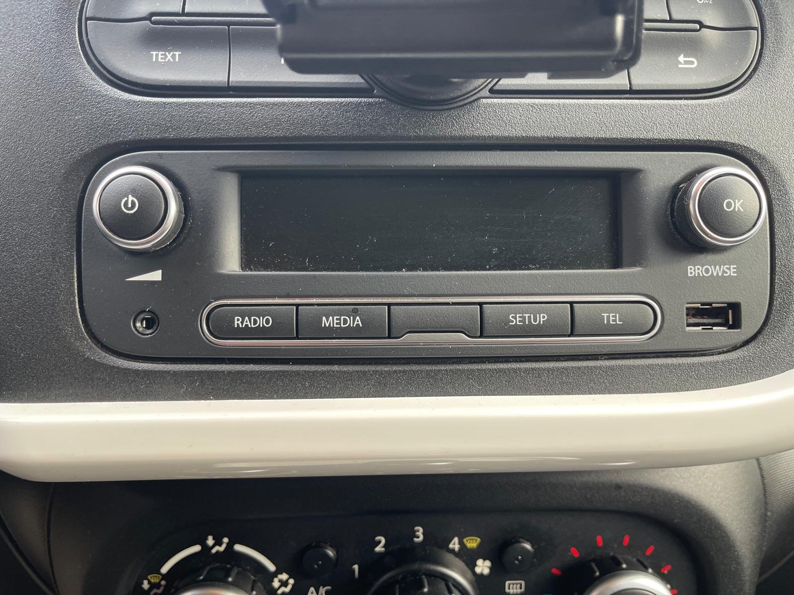 TWINGO III 1.0 SCe 12V eco2 71 INTENS