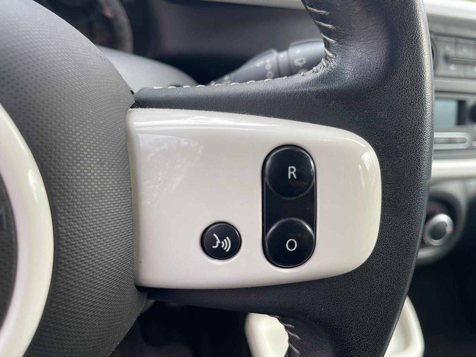 TWINGO III 1.0 SCe 12V eco2 71 INTENS