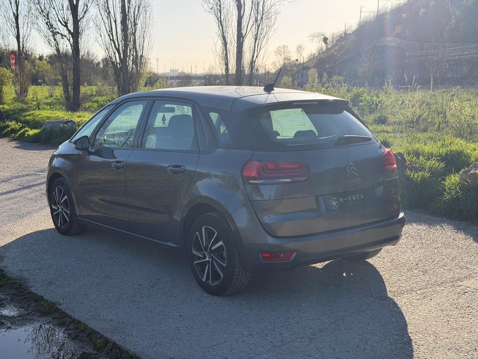 Citroën C4 Spacetourer Buisness 1,5 BlueHDI 130Cv