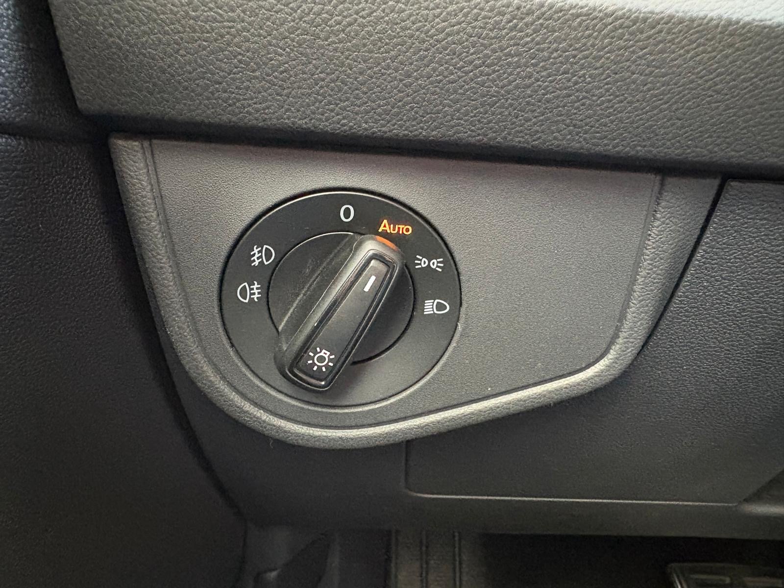 VOLKSWAGEN Polo VI “R-Line” 1.0 TSI 110ch