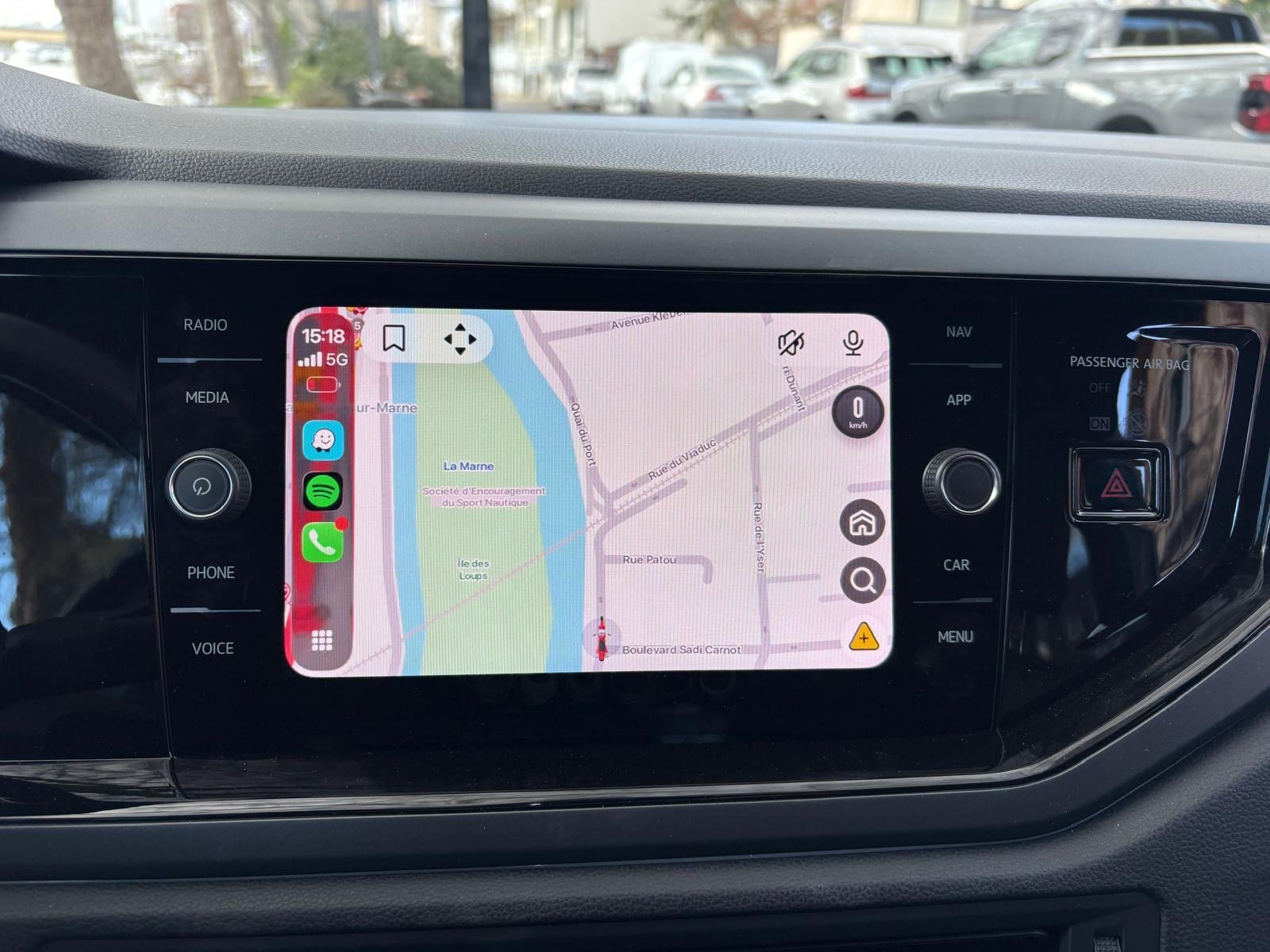 VOLKSWAGEN Polo VI “R-Line” 1.0 TSI 110ch