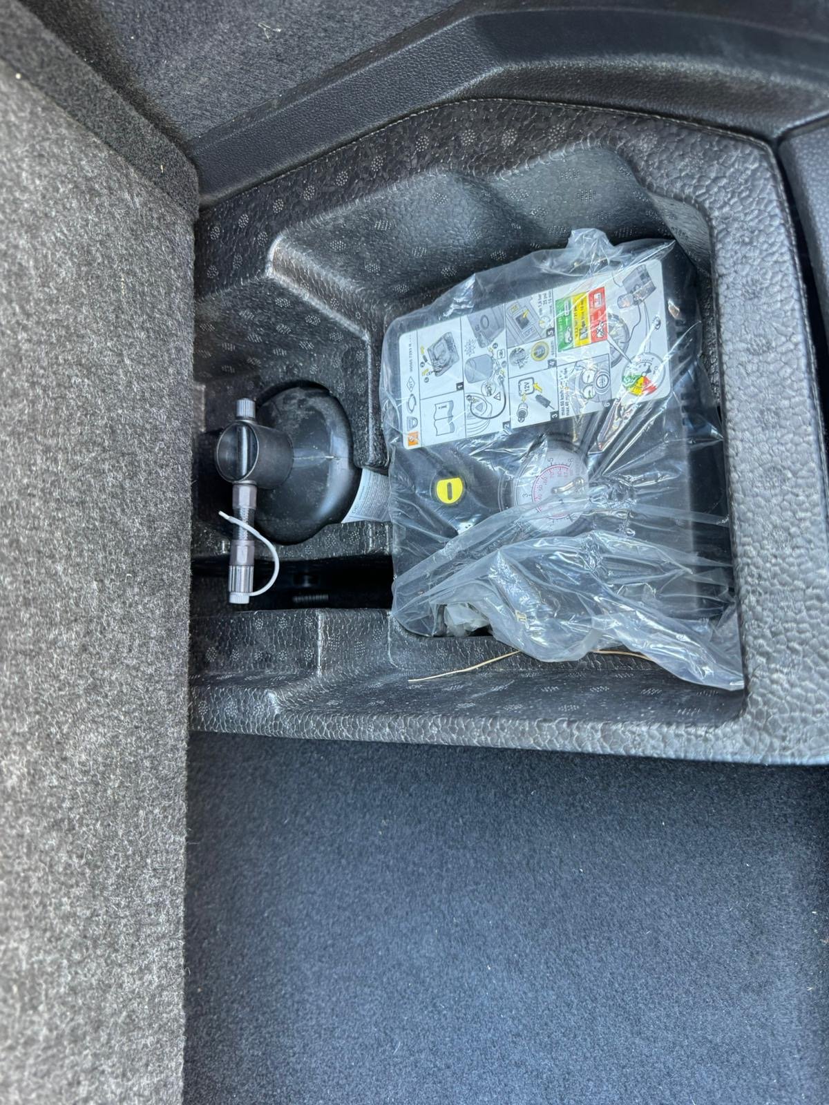 RENAULT Captur II E-TECH 1.6 158 Plug in Hybrid S&S Boîte auto INTENS