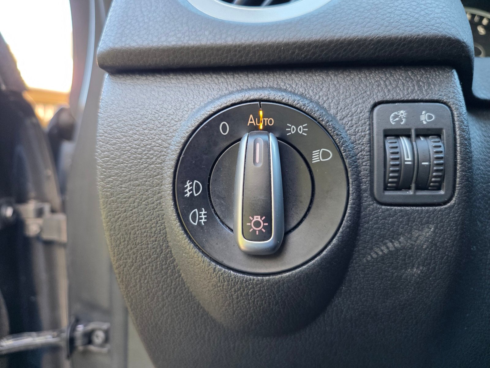 VOLKSWAGEN TIGUAN – 1.4 TSI 122ch BVM6 Série Spéciale CUP